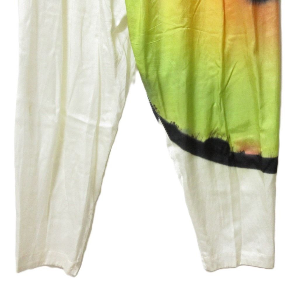 Issey Miyake Issey Miyake ISSEY MIYAKE Abstract Pattern Cropped Pants Textile Pants IM23FF042 DUTY FREE for USA Size ONE SIZE - 5 Thumbnail