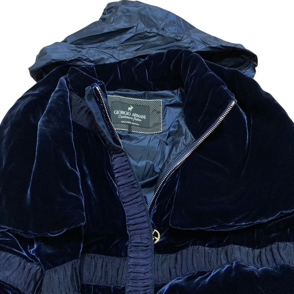 Giorgio Armani Giorgio Armani Giorgio Armani Cashmere Flakes Exclusive Edition Cashmere Padded Coat Textile Outerwear DUTY FREE for USA Size ONE SIZE - 4 Thumbnail