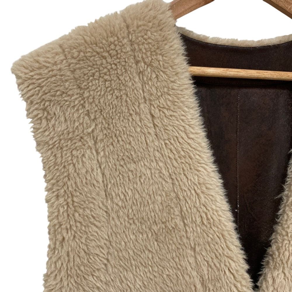 Other Other Plage Faux Shearling Vest Plastic / Synthetic Outerwear DUTY FREE for USA Size ONE SIZE - 2 Thumbnail