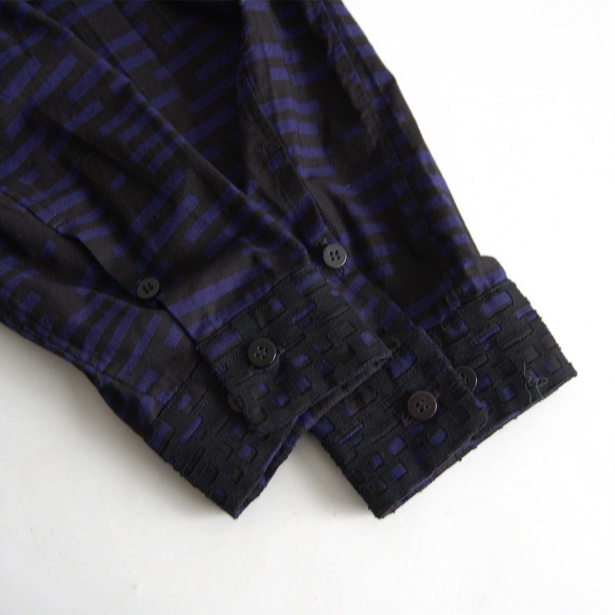 Issey Miyake ISSEY MIYAKE Multi Pattern Shirt Purple Black Size L Size US L / EU 52-54 / 3 - 3 Thumbnail