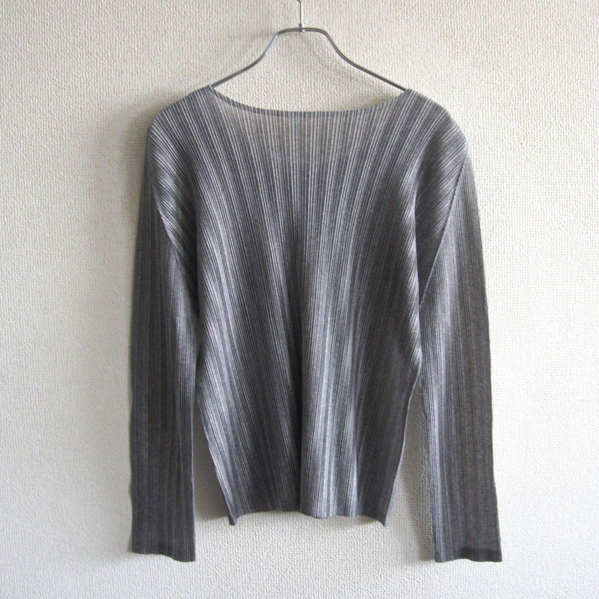 Vintage PLEATS PLEASE Pleated Cut & Sew Top Size L Size US L / EU 52-54 / 3 - 3 Thumbnail