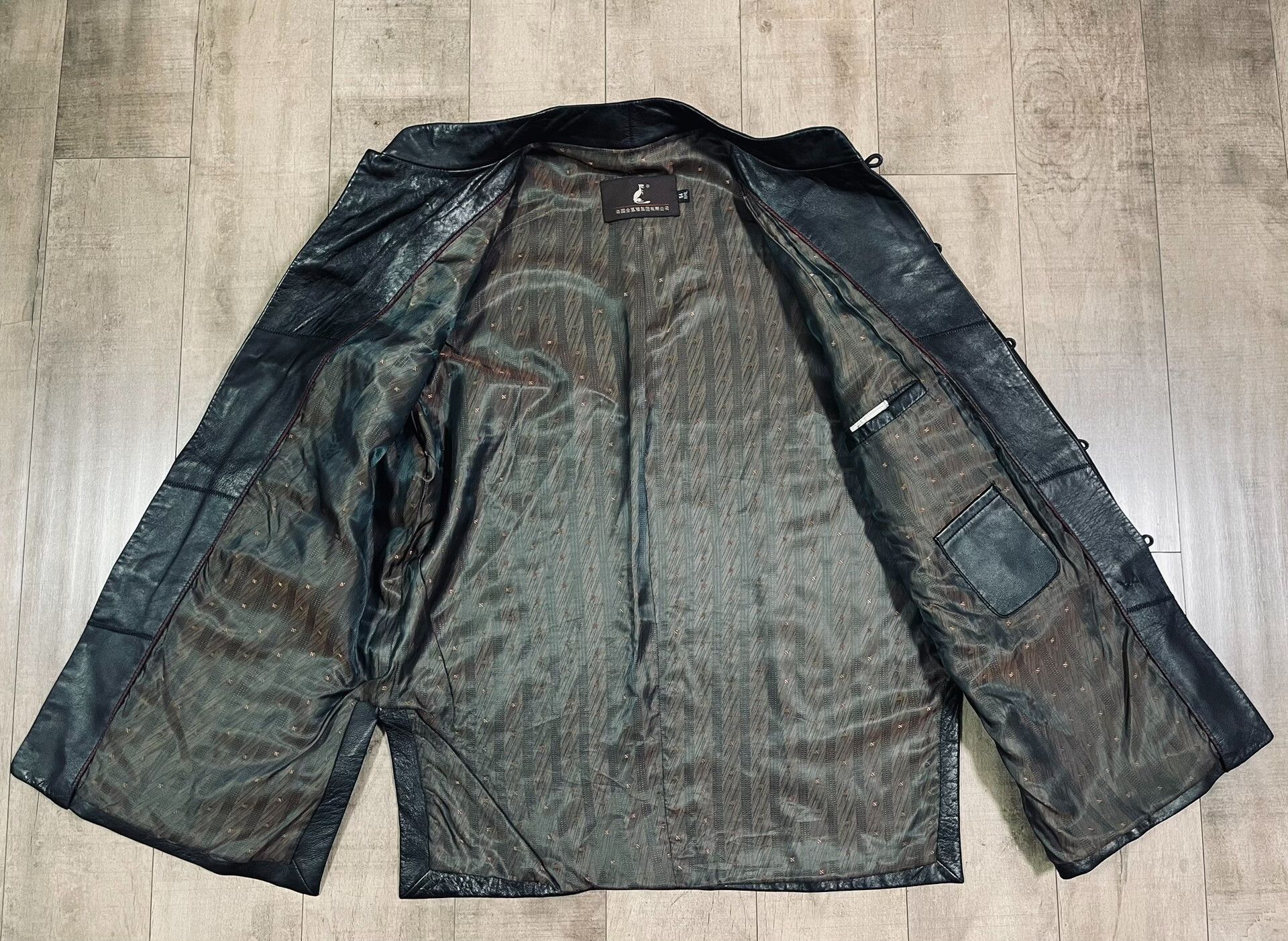 Other Men's Chinese Tang Suit Leather Jacket Size US XL / EU 56 / 4 - 4 Thumbnail