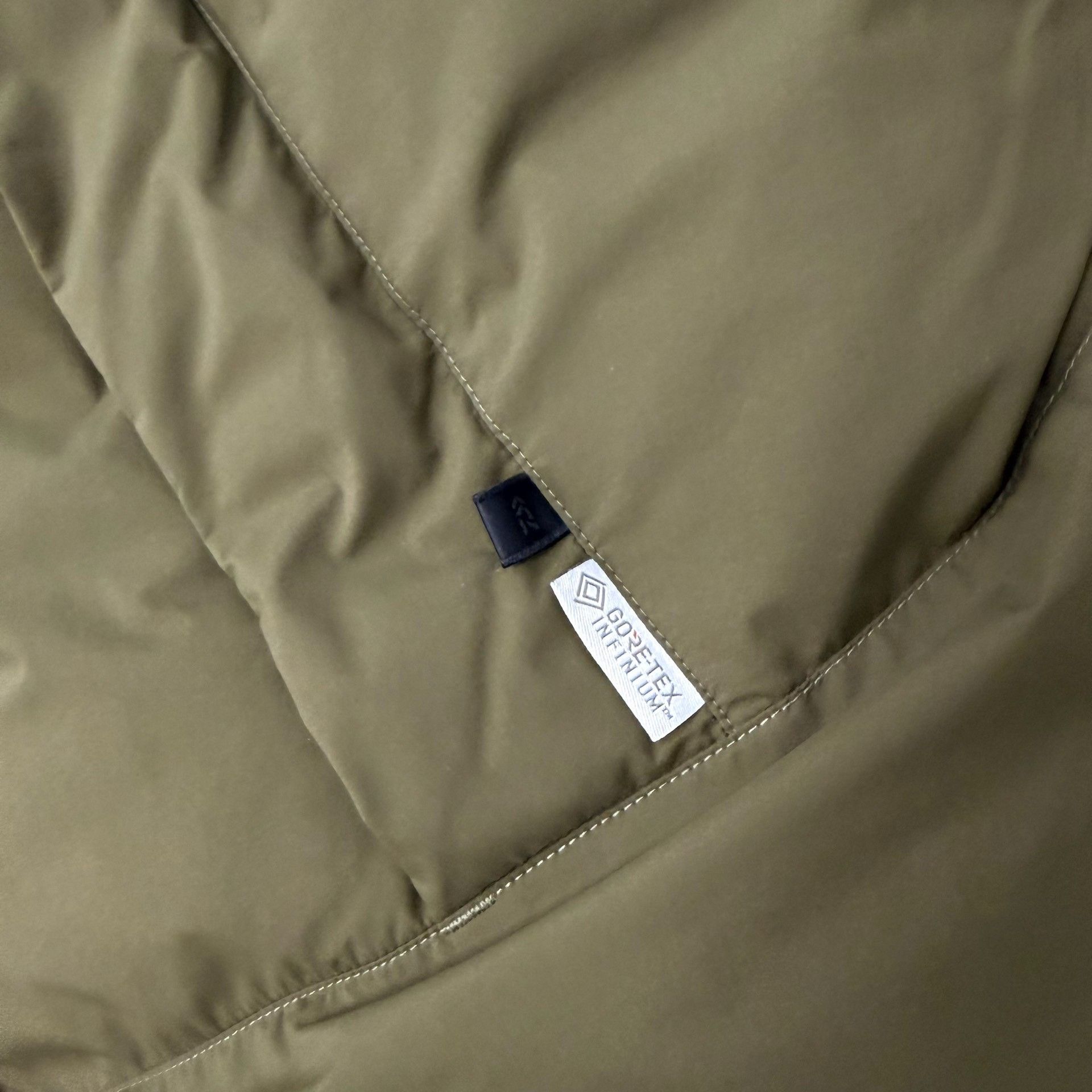 DAIWA PIER39 DAIWA PIER39 GoreTex Infinium Down Vest Size US M / EU 48-50 / 2 - 4 Thumbnail