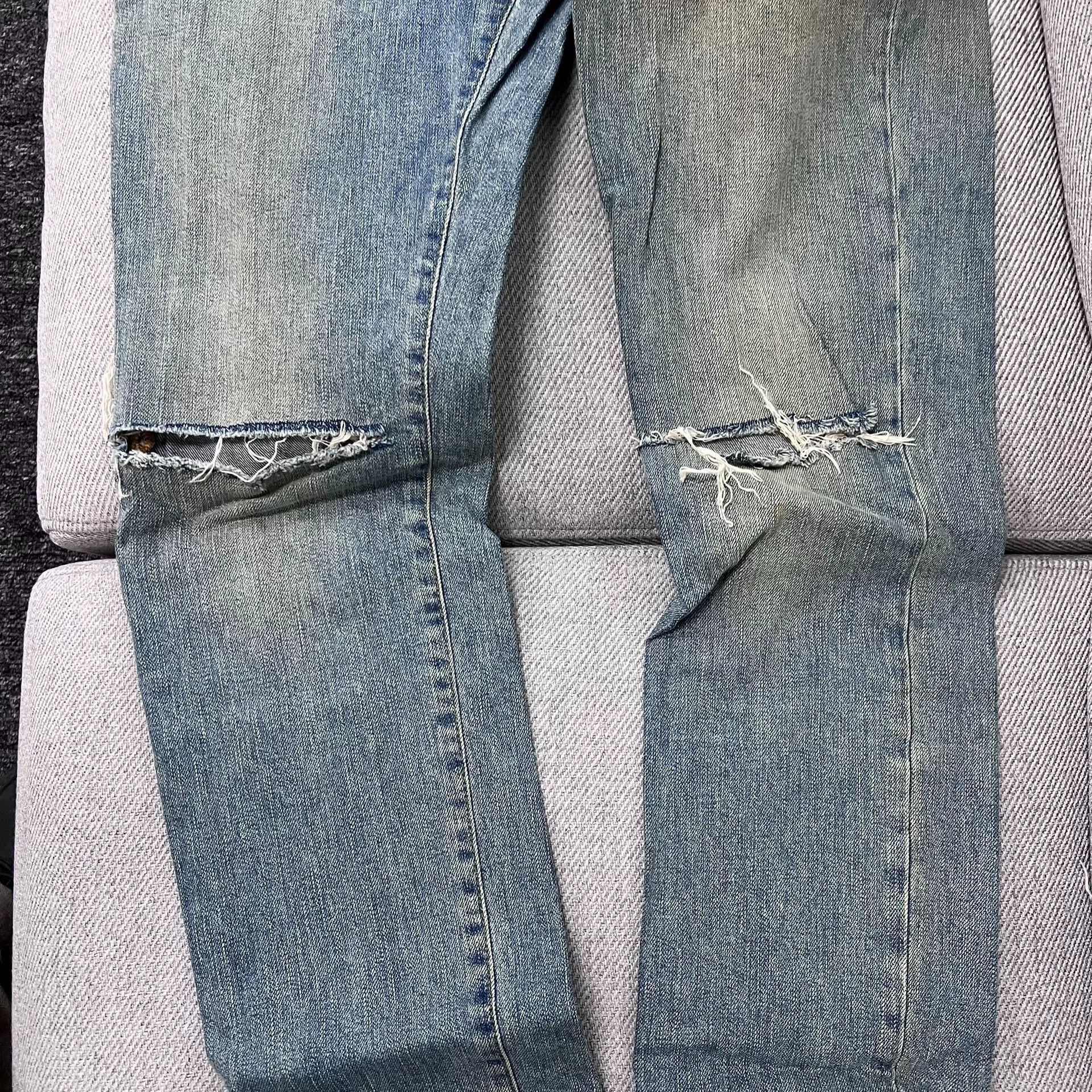 Saint Laurent Paris Saint Laurent 15FW Slash Distressed Jeans Size US 34 / EU 50 - 3 Thumbnail