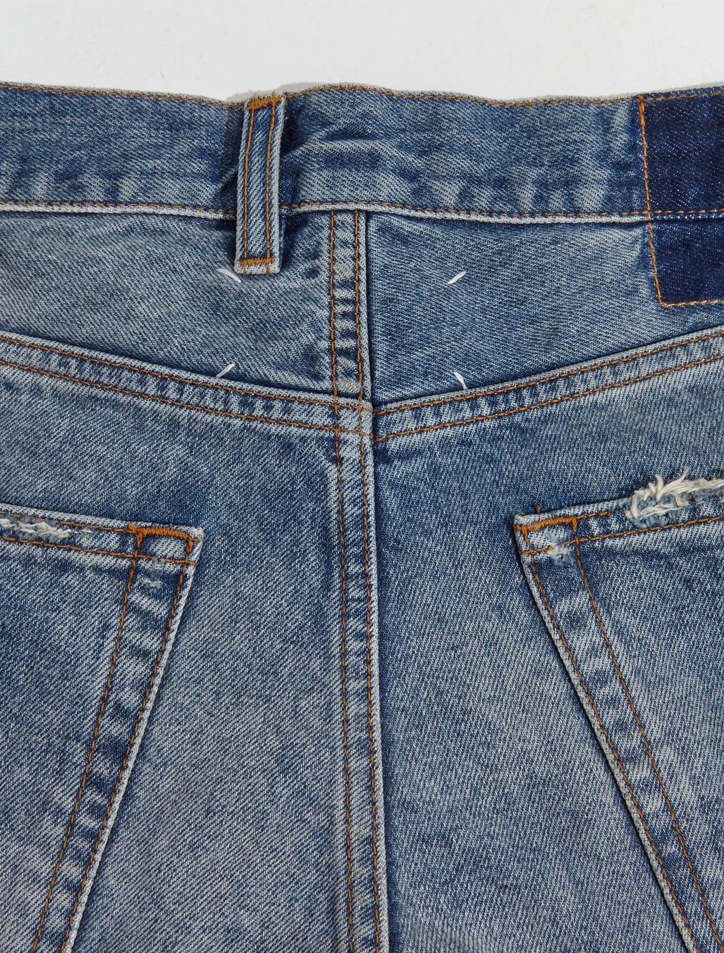 Maison Margiela Maison Margiela Loose Light Washed Jeans Size US 30 / EU 46 - 7 Thumbnail