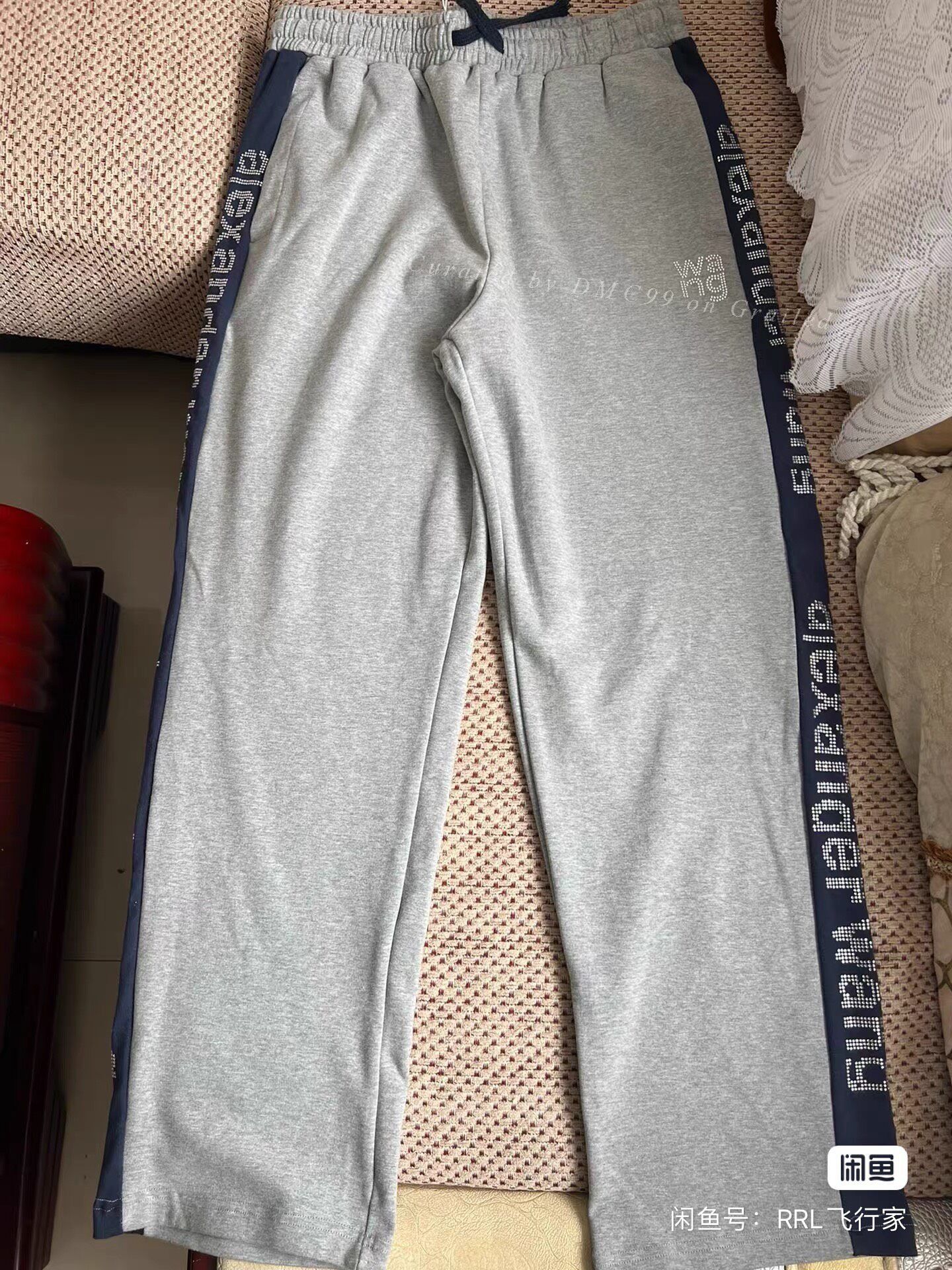 Alexander Wang Alexander Wang Gray Rhinestone Logo Sweatpants Size 24" / US 00 / IT 34 - 2 Thumbnail