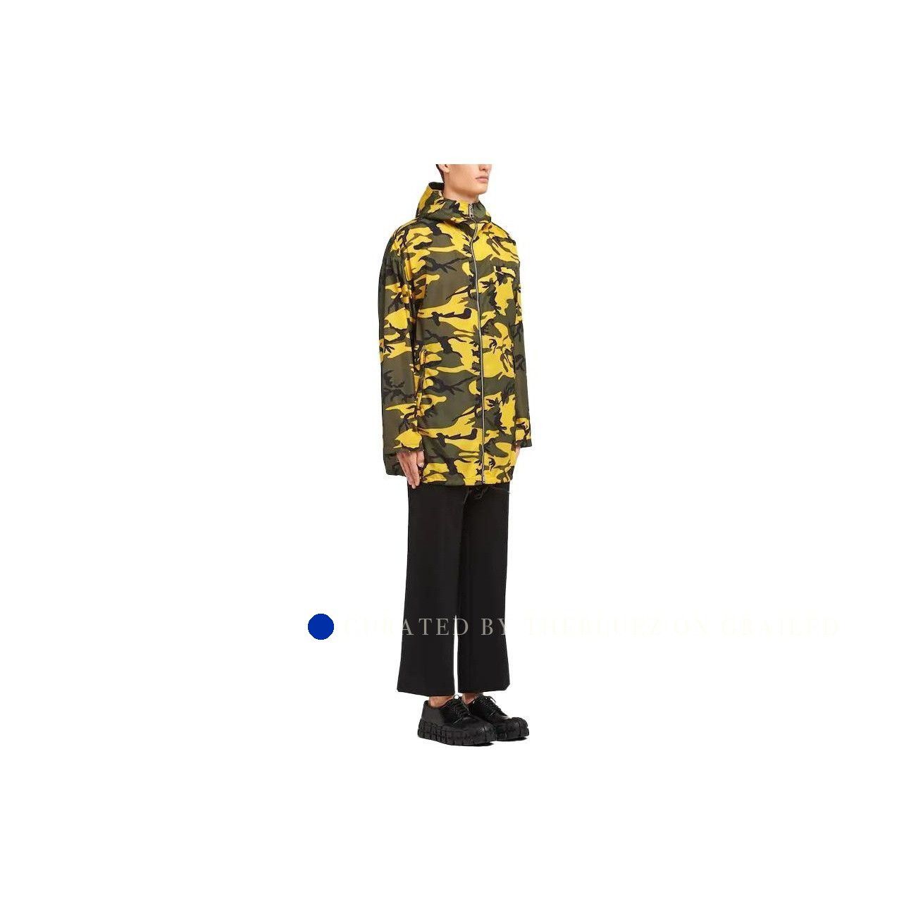 Prada Camouflage Hooded Jacket in Multi Size US L / EU 52-54 / 3 - 10 Thumbnail