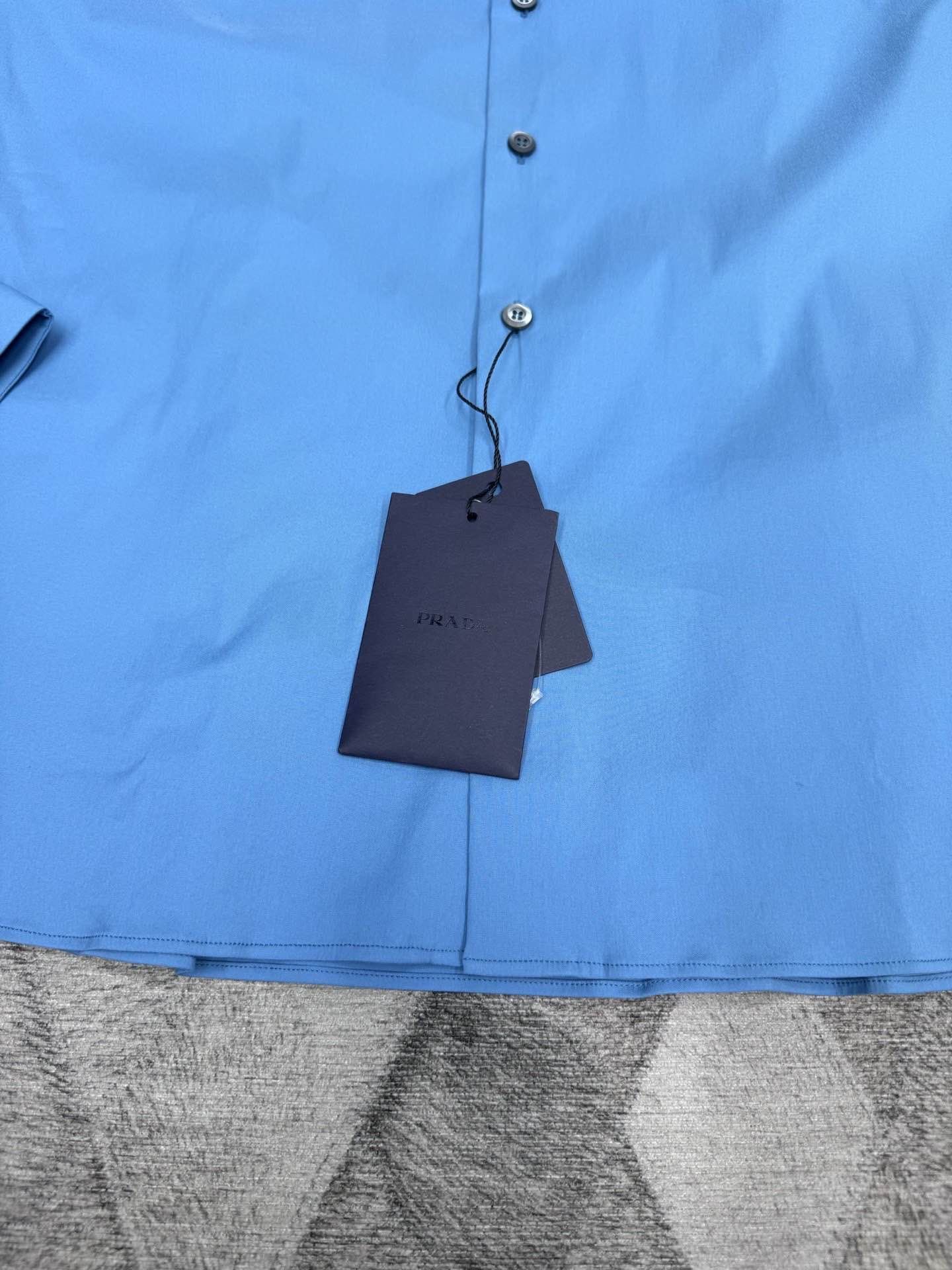 Prada Classic Long Sleeve Blue Button Up Size US L / EU 52-54 / 3 - 5 Thumbnail
