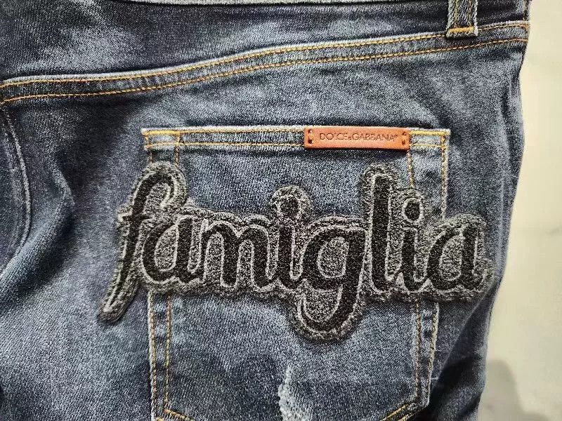 Dolce & Gabbana Dolce&Gabbana Family Embroidery Jeans Size US 34 / EU 50 - 4 Thumbnail