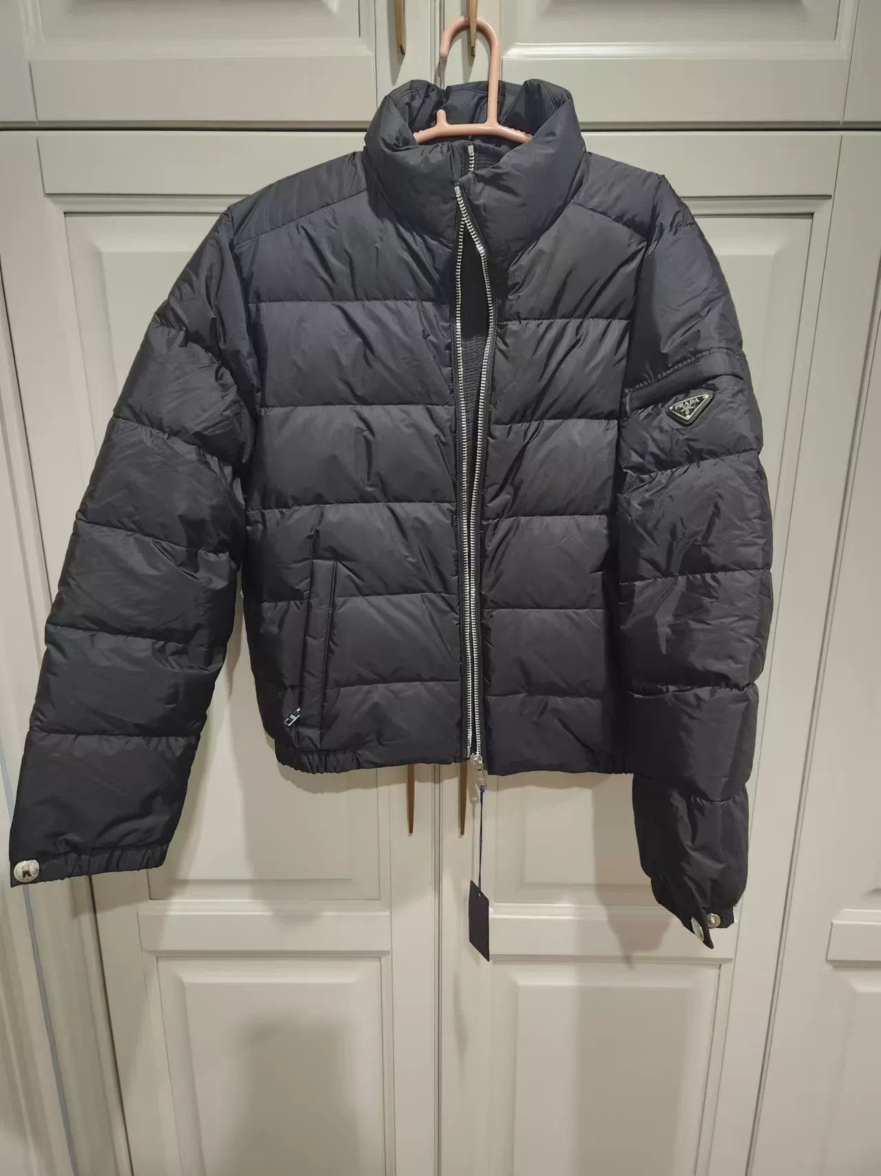 Prada Prada Triangle Logo Down Jacket Size 48 Size US M / EU 48-50 / 2 - 7 Thumbnail