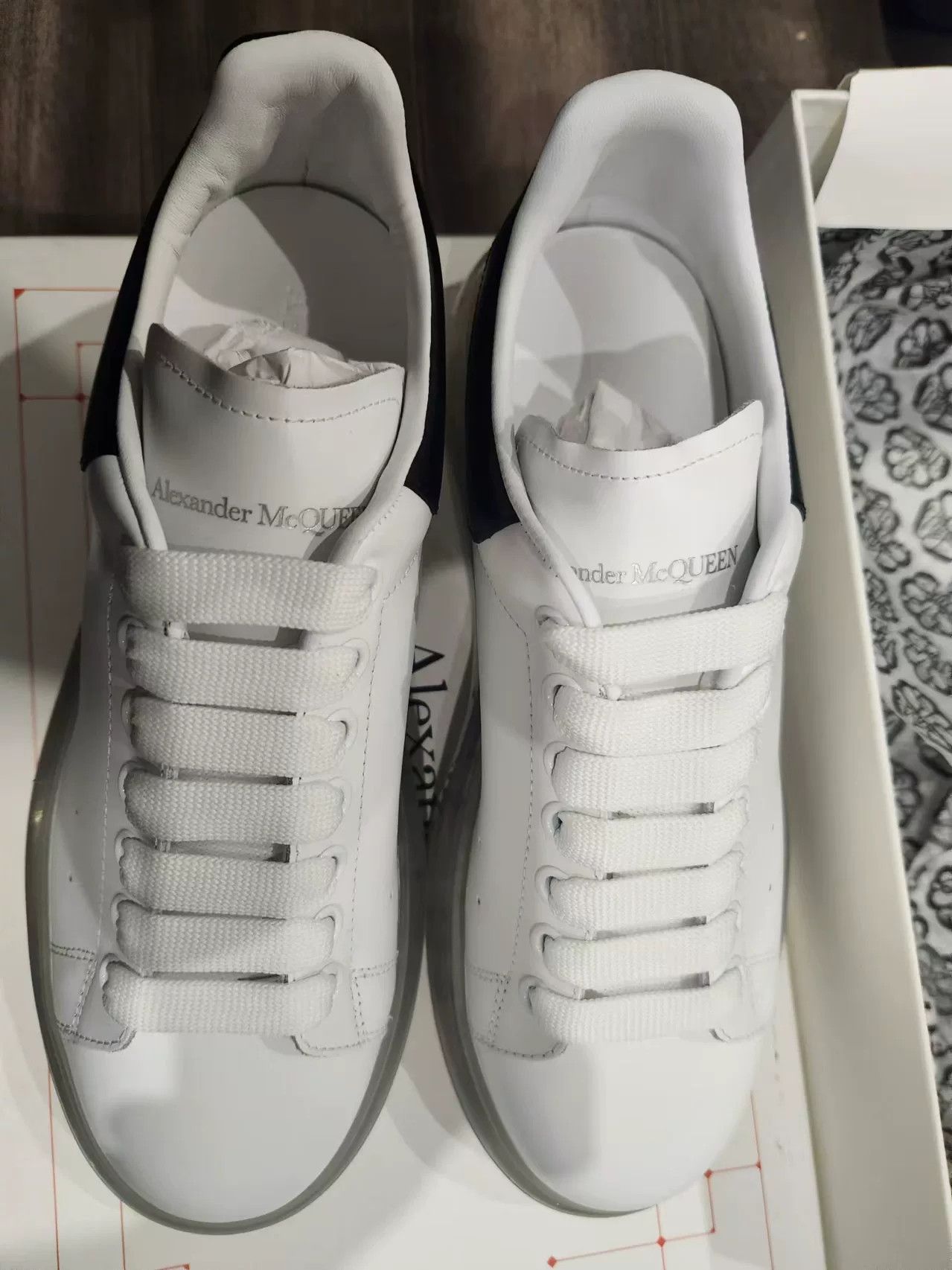 Alexander McQueen New McQueen White Black Tail Shoes Size US 7 / EU 40 - 4 Thumbnail