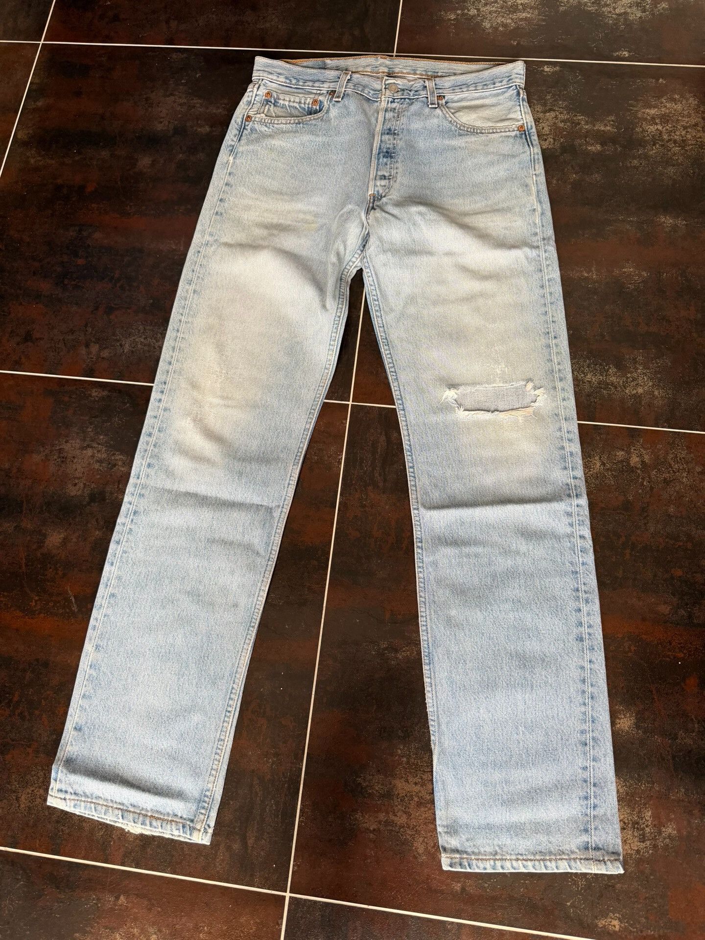 Vintage Vintage Levi's 501 Made USA Straight Jeans Size US 30 / EU 46 - 2 Thumbnail