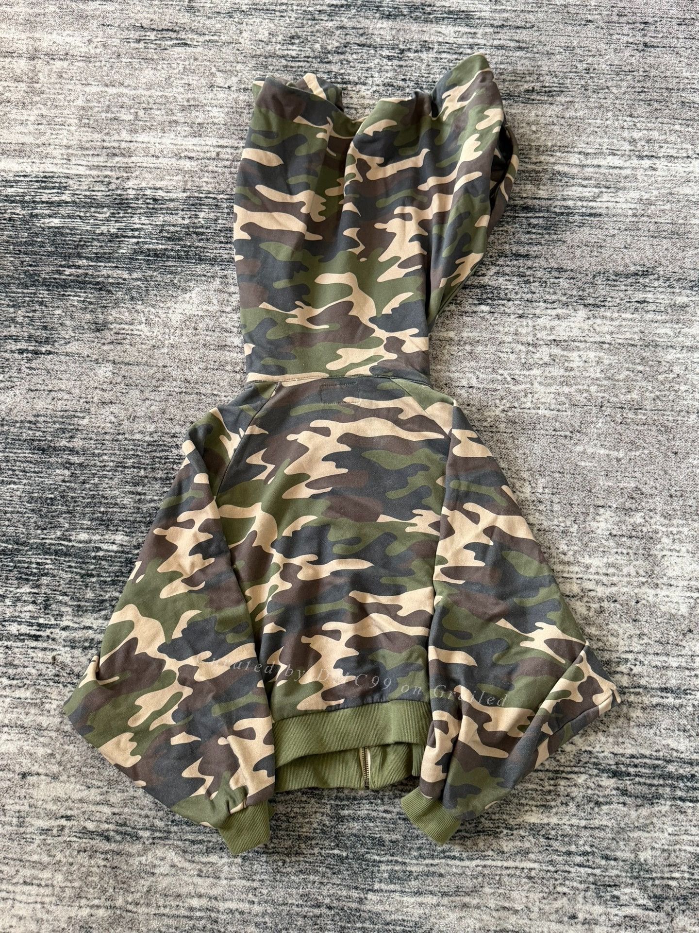 Praying Praying Camouflage Zip-Up Hoodie Size US S / EU 44-46 / 1 - 3 Thumbnail