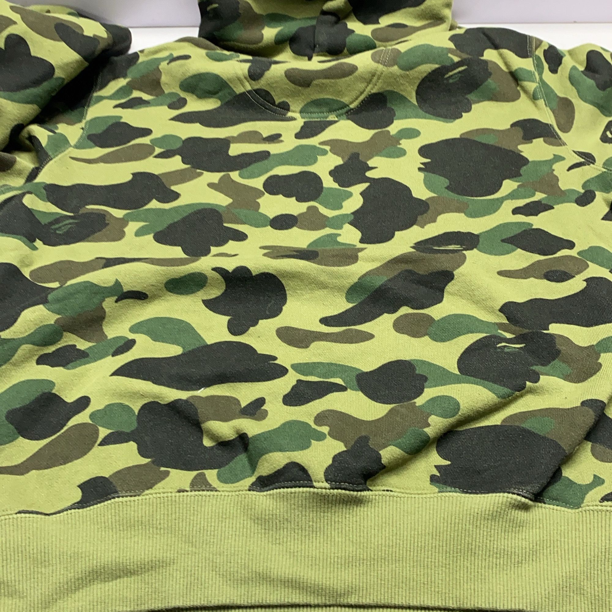 Bape A Bathing Ape x Champion Camo Ape Head Hoodie Size M Size US M / EU 48-50 / 2 - 12 Thumbnail