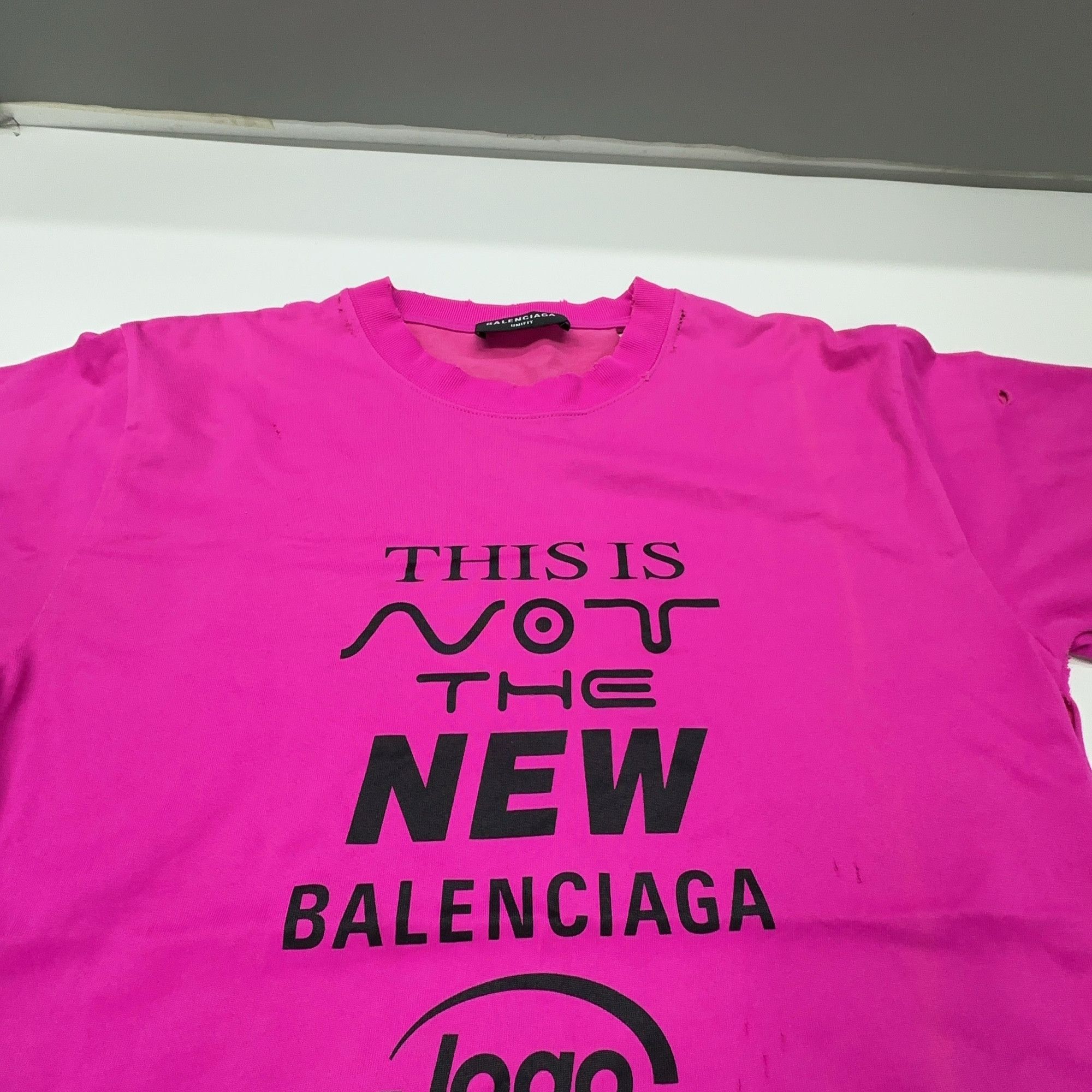Balenciaga Balenciaga This Is Not The New Logo T-Shirt Size S Size S / US 4 / IT 40 - 5 Thumbnail