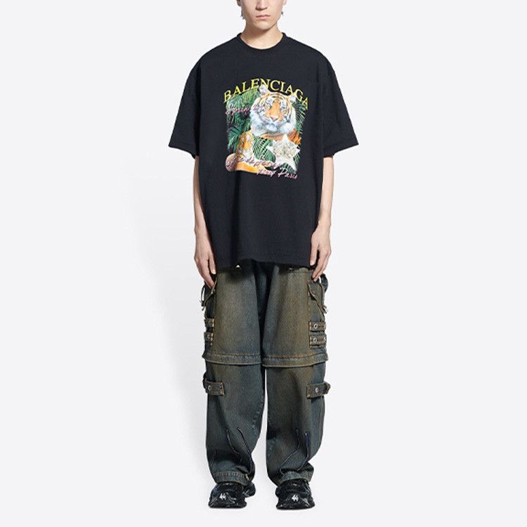 Balenciaga Balenciaga FBI Graphic T-Shirt Size L Size US L / EU 52-54 / 3 - 9 Thumbnail