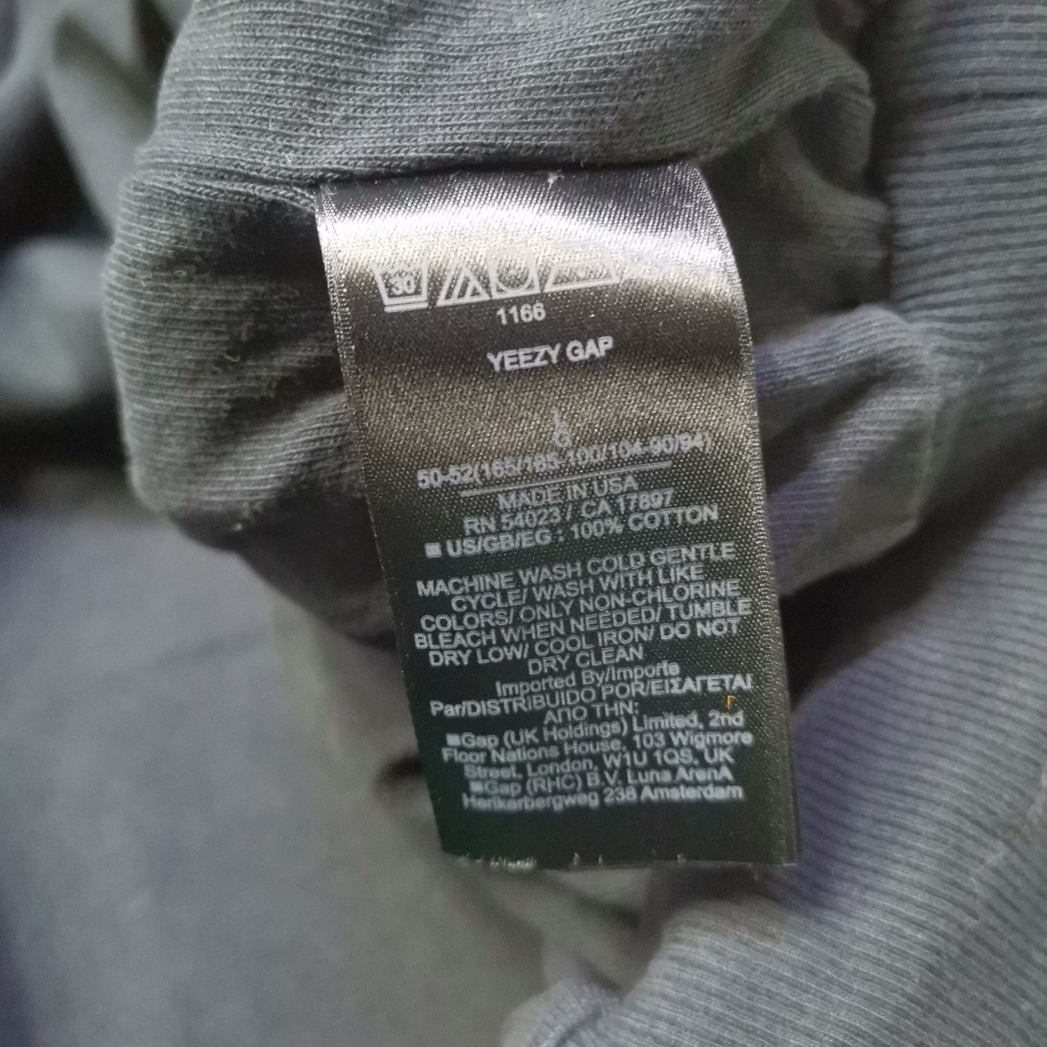 Yeezy Yeezy x Gap x Balenciaga Pigeon Hoodie Size L Size US L / EU 52-54 / 3 - 3 Thumbnail