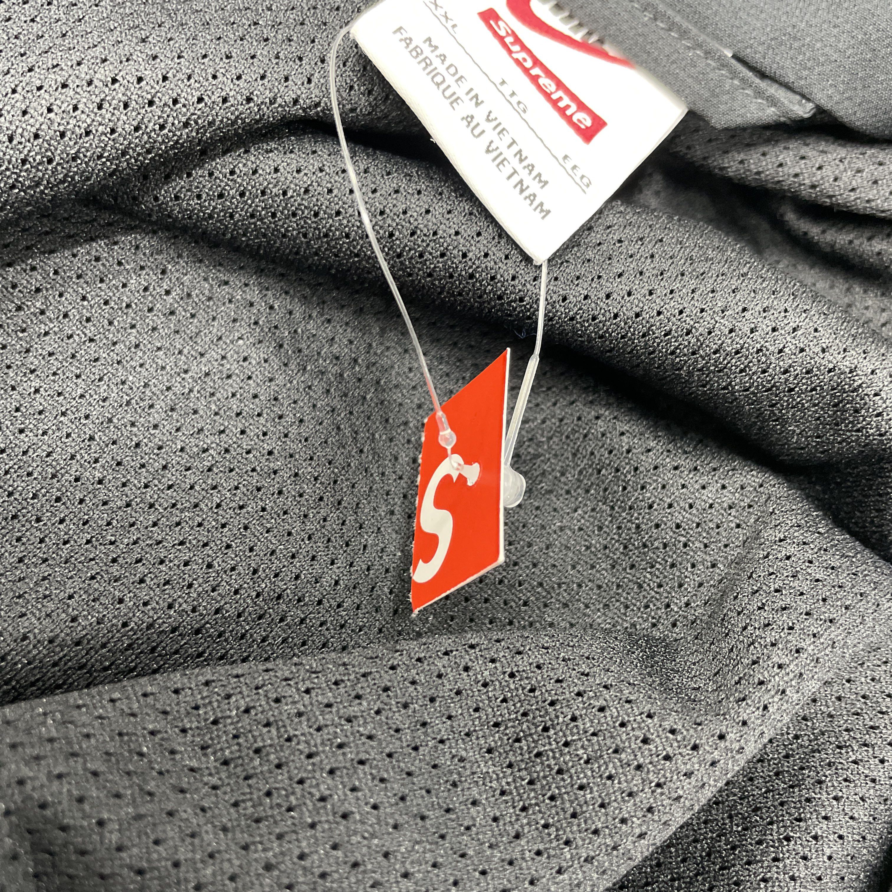 Supreme Supreme x Nike Track Jacket Size XXL Size US XXL / EU 58 / 5 - 5 Thumbnail