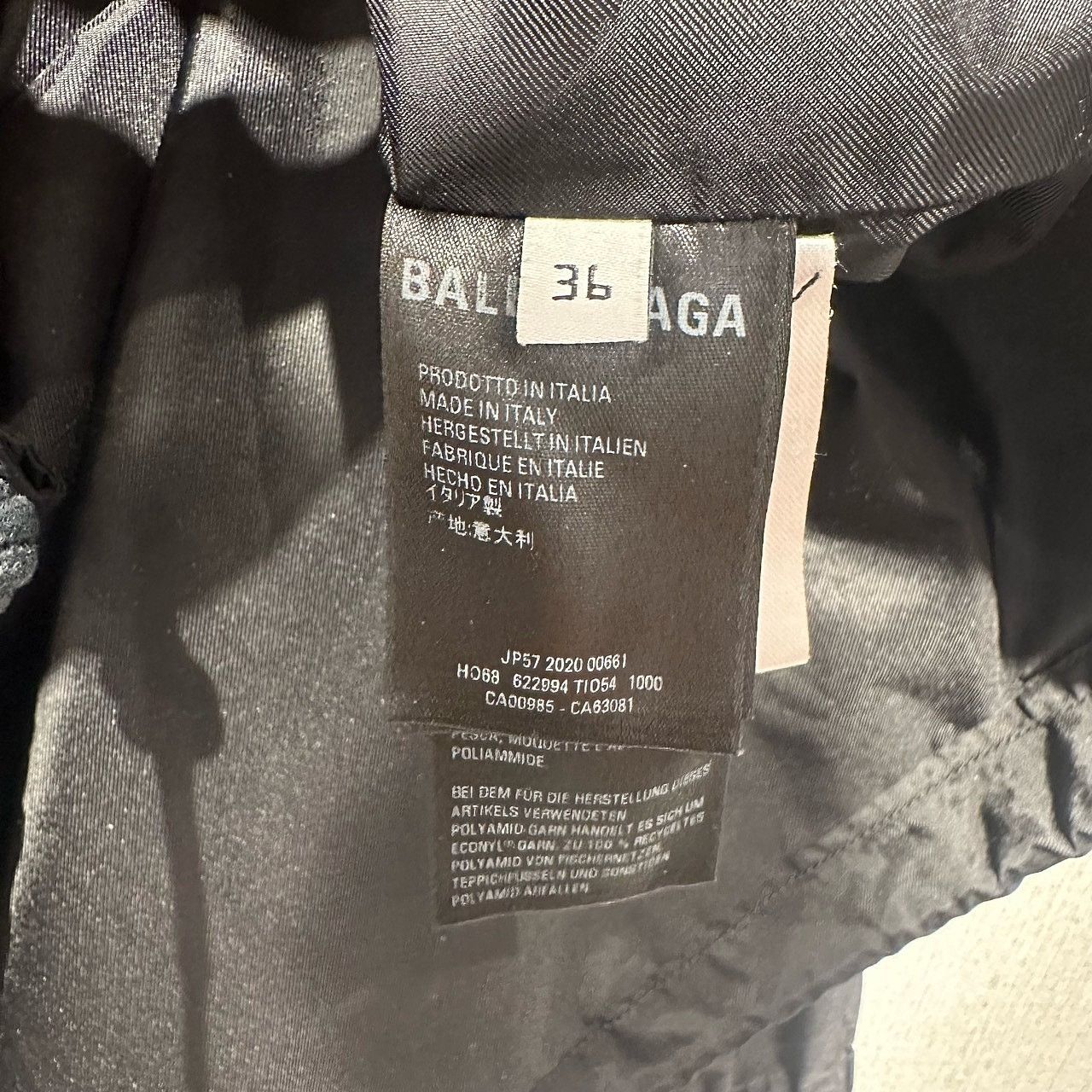 Balenciaga Balenciaga Logo Nylon Windbreaker Size 36 Size XS / US 0-2 / IT 36-38 - 4 Thumbnail