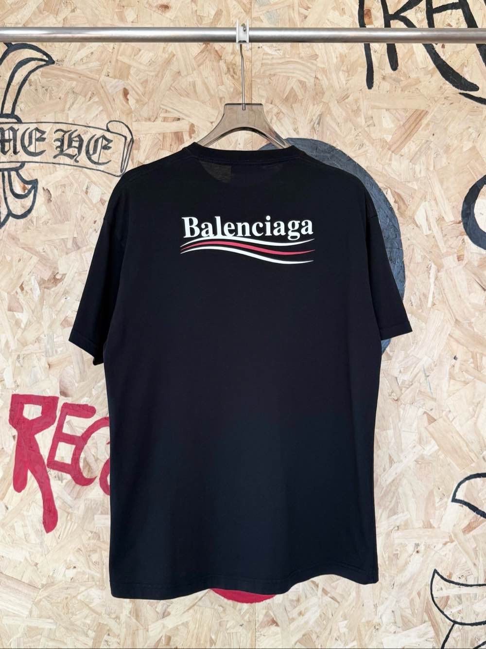 Balenciaga Balenciaga Wave Logo T-Shirt Size S Size US S / EU 44-46 / 1 - 2 Thumbnail