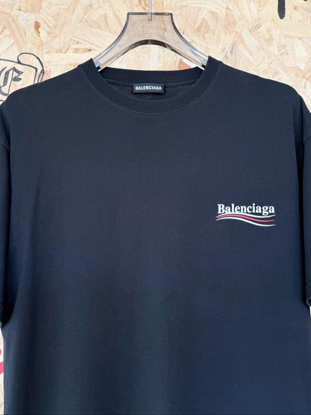 Balenciaga Balenciaga Wave Logo T-Shirt Size S Size US S / EU 44-46 / 1 - 6 Thumbnail