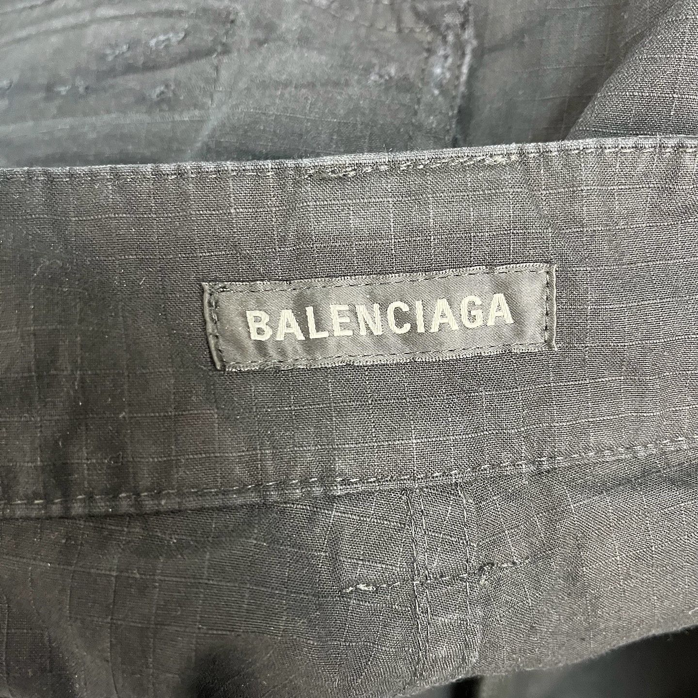 Balenciaga Balenciaga Distressed Ripstop Cargo Pants Size S Size US 30 / EU 46 - 3 Thumbnail