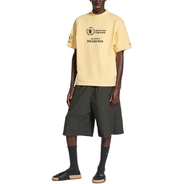Balenciaga Balenciaga WFP Graphic T-Shirt Yellow Size L Size US L / EU 52-54 / 3 - 7 Thumbnail