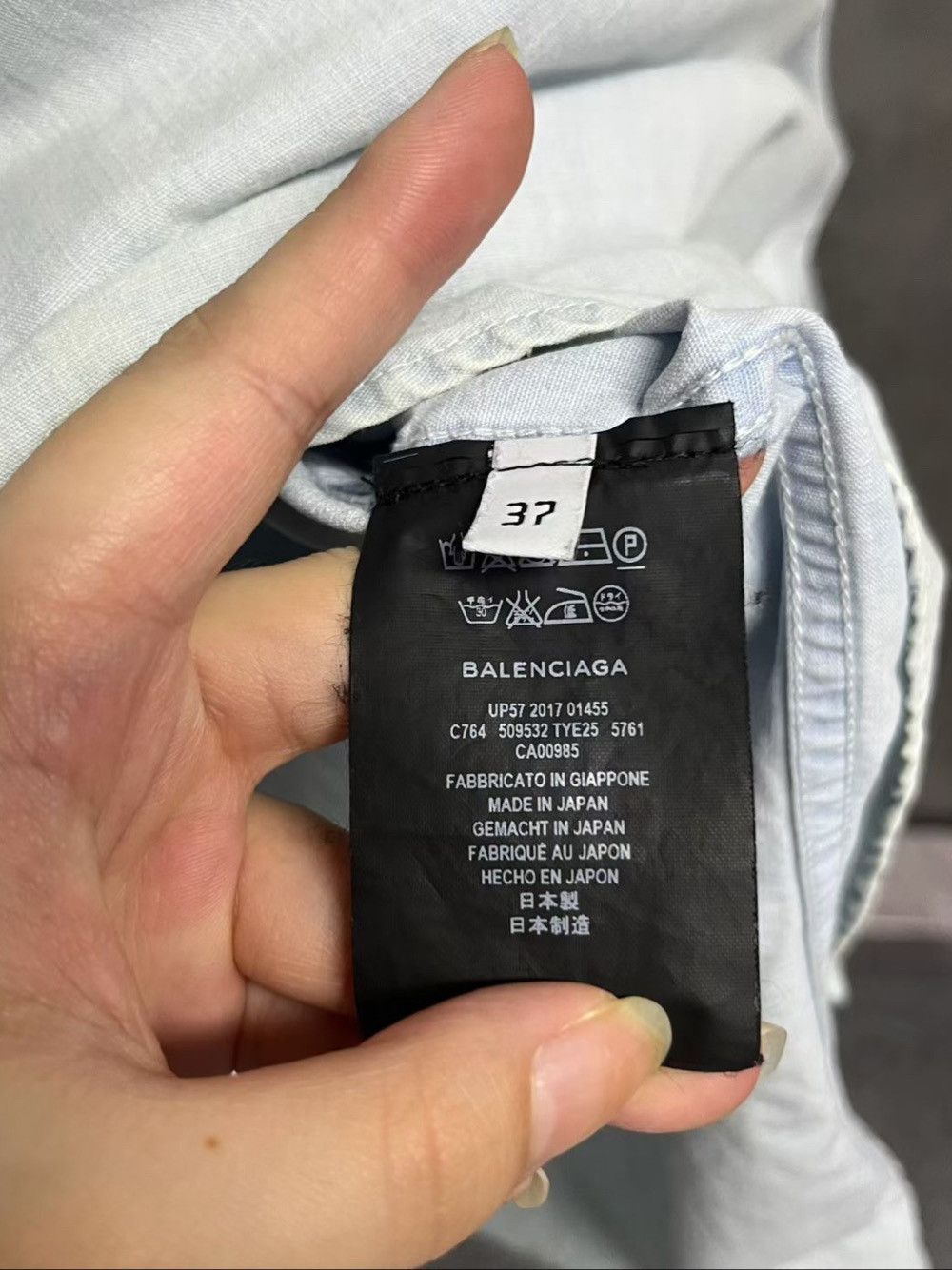 Balenciaga Balenciaga The Power of Dreams Shirt Size S Size US S / EU 44-46 / 1 - 4 Thumbnail
