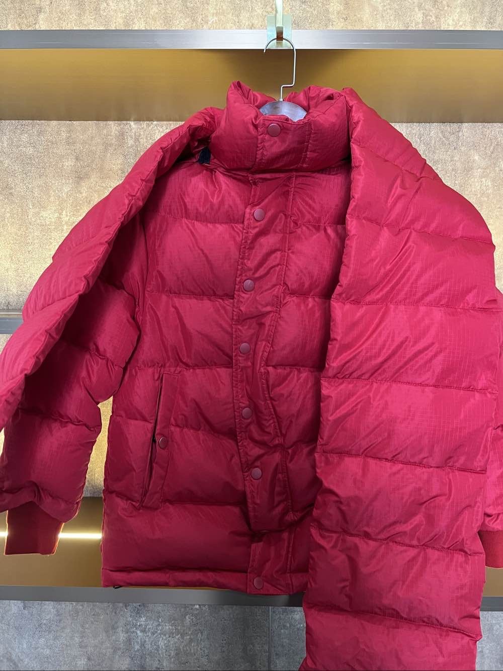 Balenciaga Balenciaga Red Scarf Detail Down Jacket Size 36 Size XS / US 0-2 / IT 36-38 - 6 Thumbnail