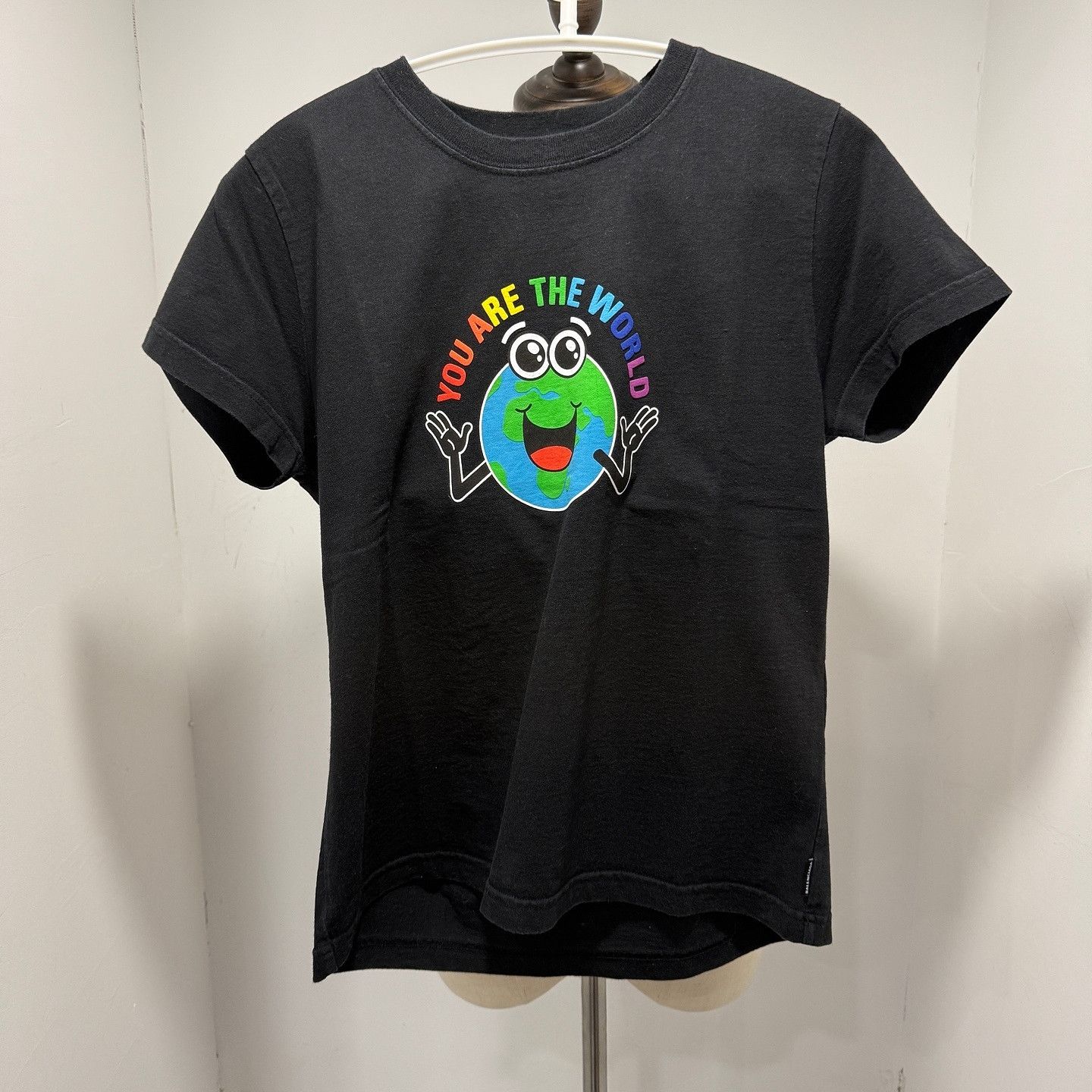 Balenciaga Balenciaga Earth Graphic T-Shirt XL Size XL / US 12-14 / IT 48-50 - 5 Thumbnail