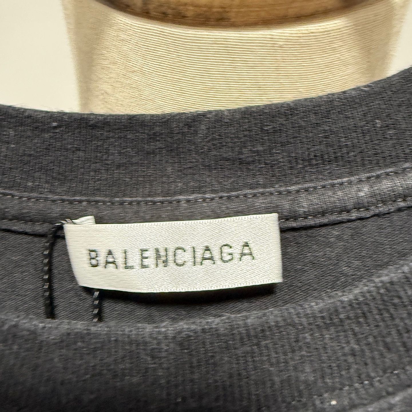 Balenciaga Balenciaga Earth Graphic T-Shirt XL Size XL / US 12-14 / IT 48-50 - 3 Thumbnail