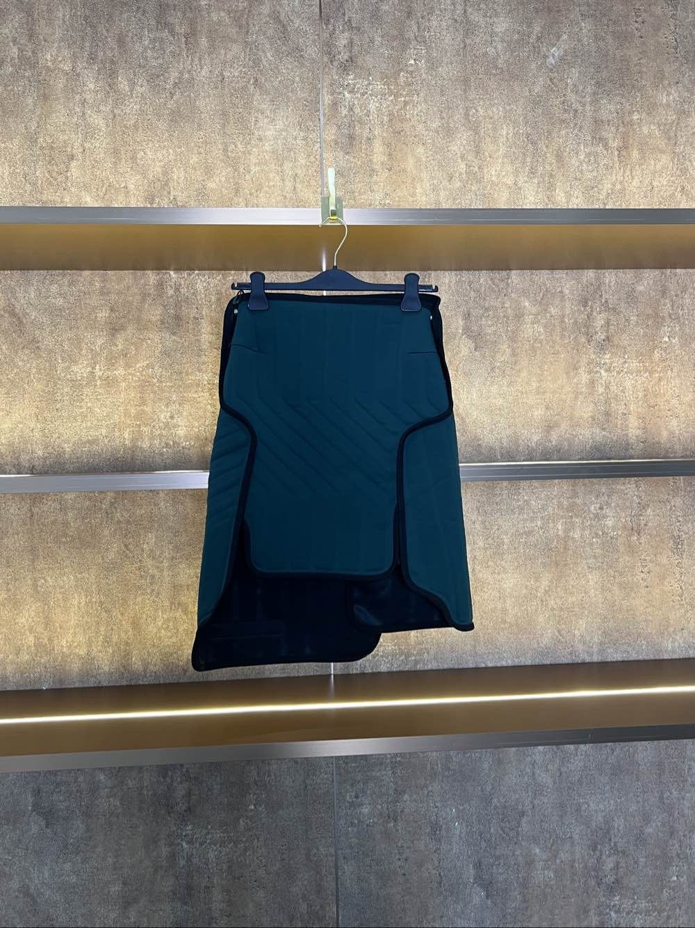 Balenciaga Balenciaga Quilted Mini Skirt Size 36 Size 26" / US 2 / IT 38 - 2 Thumbnail