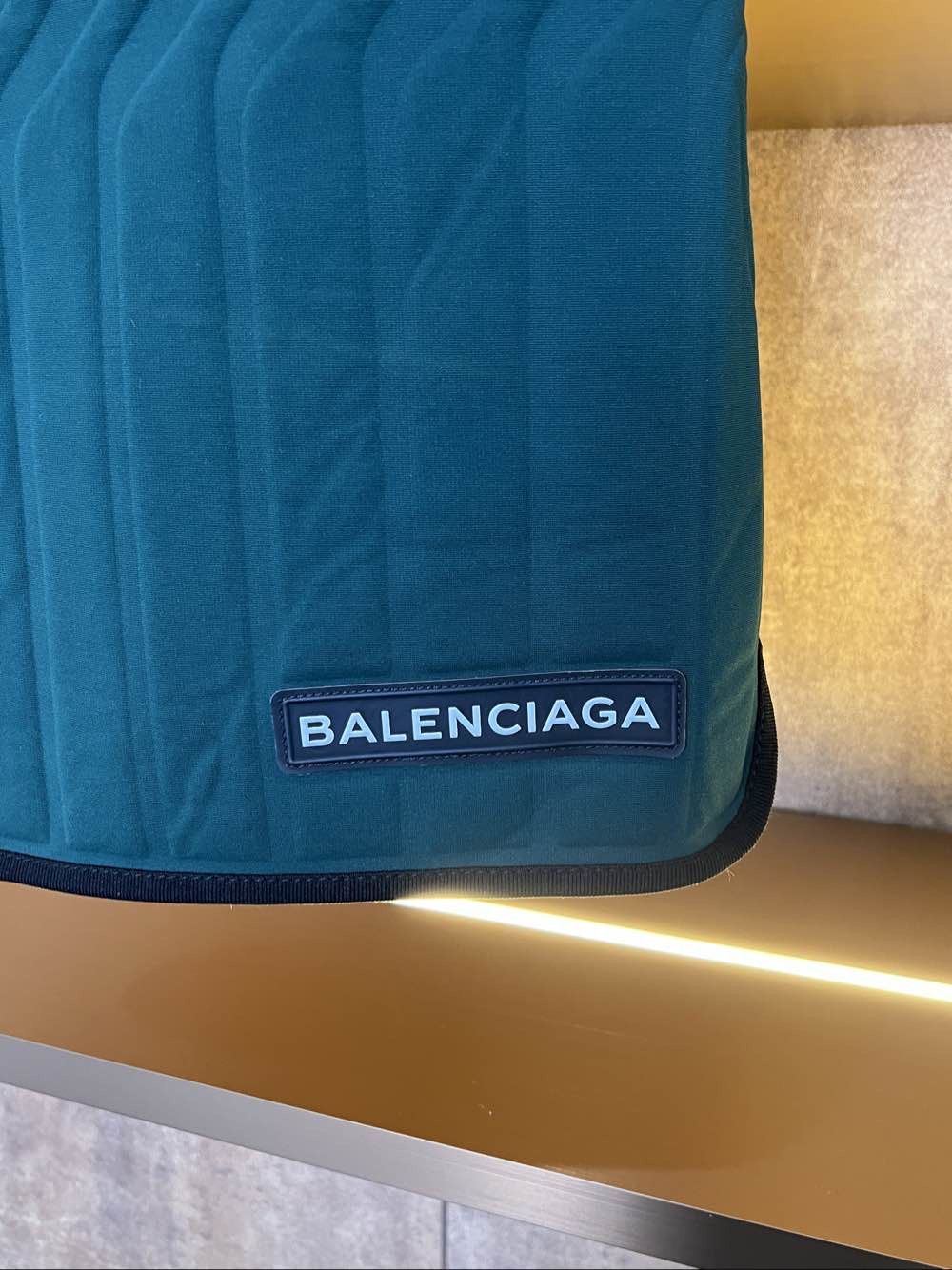Balenciaga Balenciaga Quilted Mini Skirt Size 36 Size 26" / US 2 / IT 38 - 6 Thumbnail