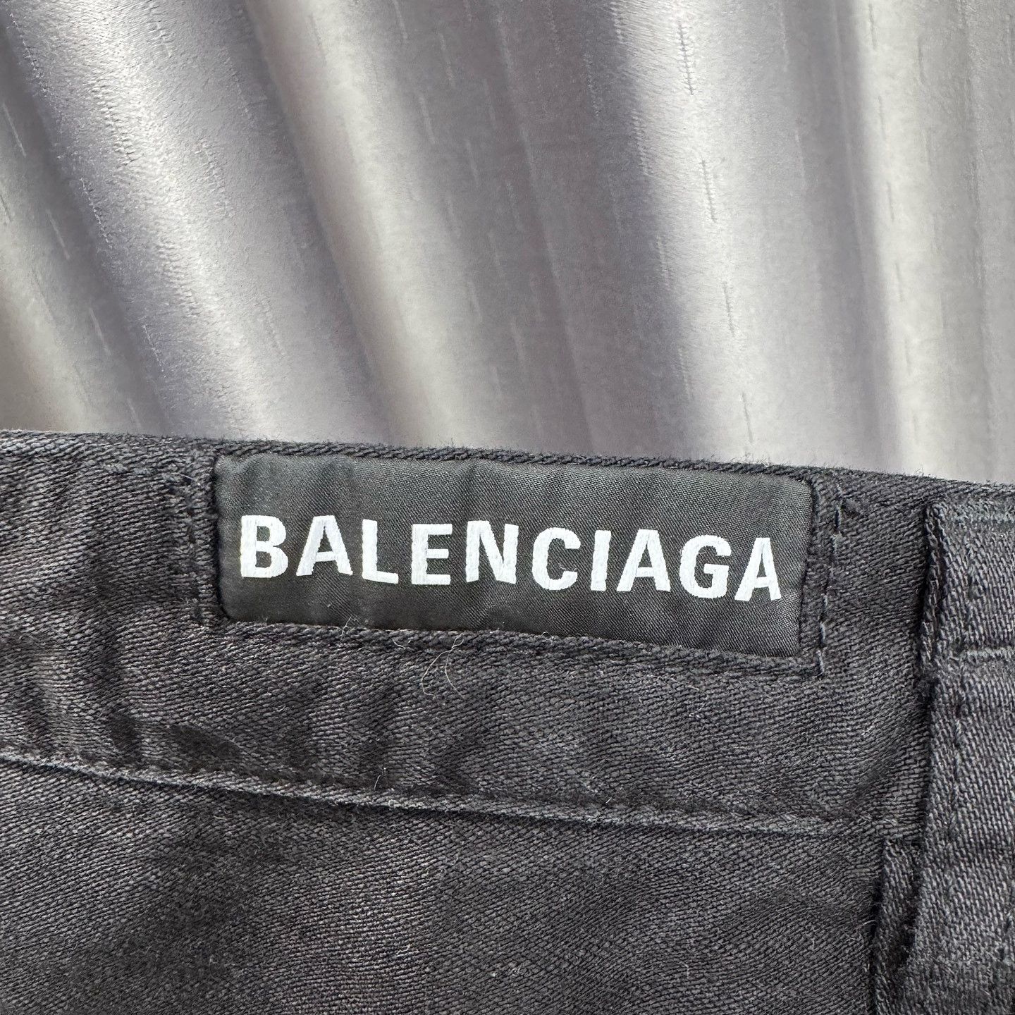 Balenciaga Balenciaga Two-Tone Denim Jeans Size M Size US 32 / EU 48 - 10 Thumbnail