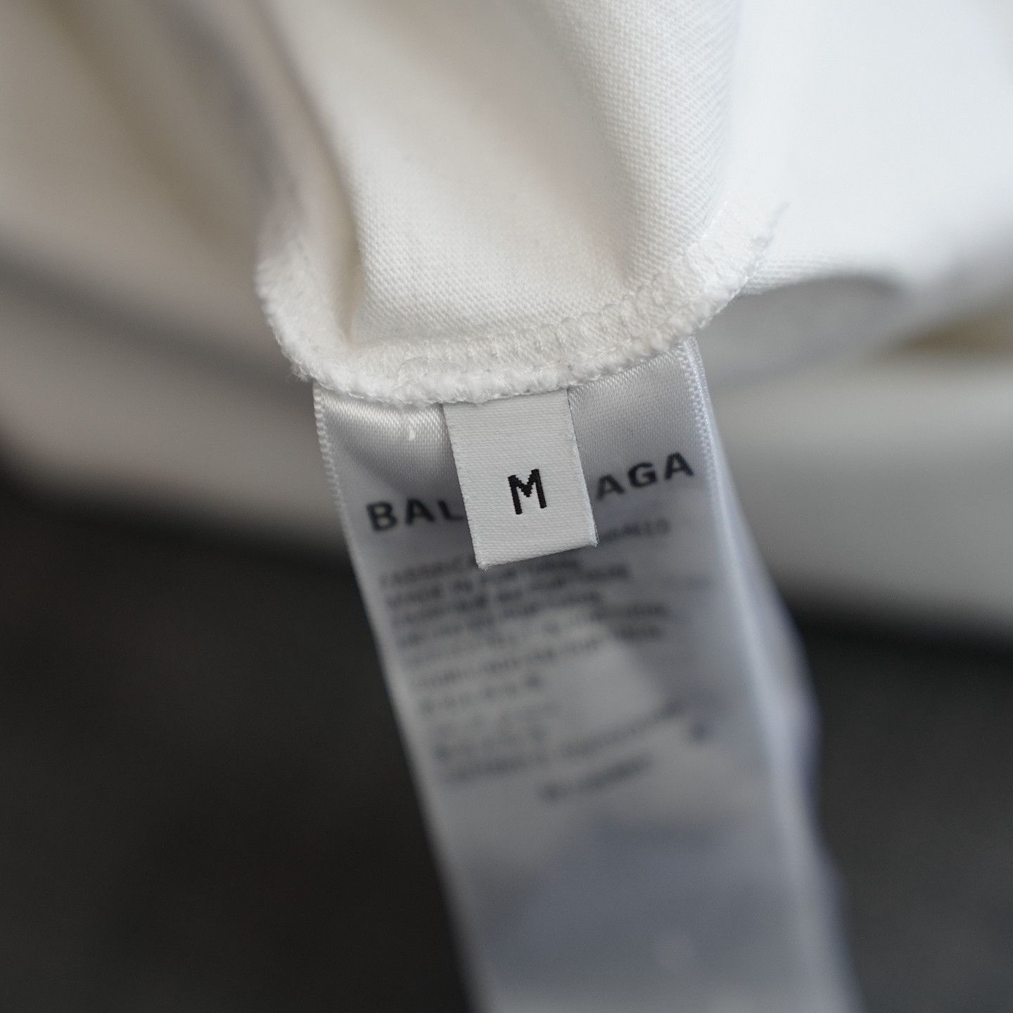 Balenciaga Balenciaga BB Logo T-Shirt Size M Size US M / EU 48-50 / 2 - 4 Thumbnail