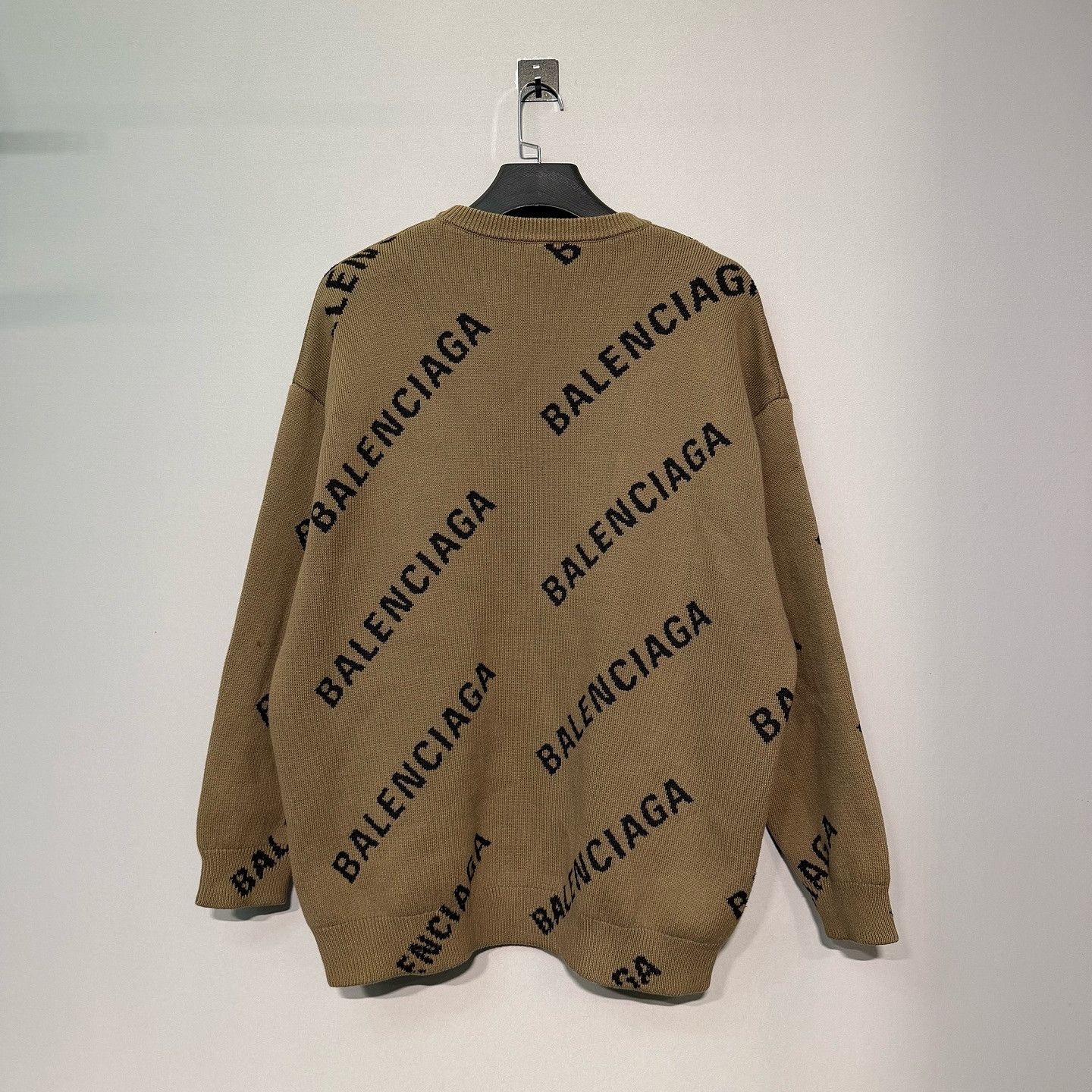 Balenciaga Balenciaga All Over Logo Wool Sweater Size M Size M / US 6-8 / IT 42-44 - 2 Thumbnail