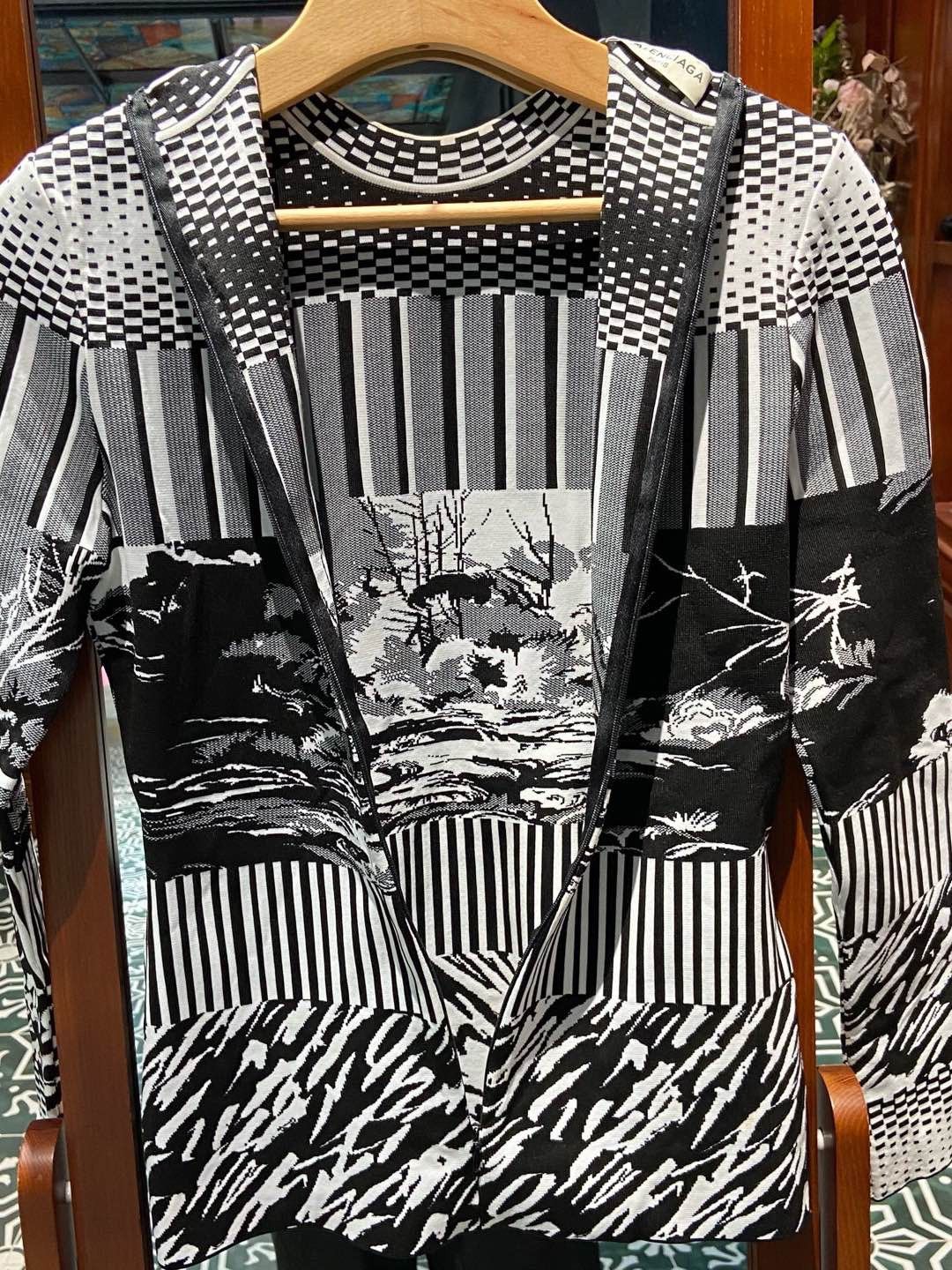 Balenciaga Balenciaga Landscape Knit Sweater Size 36 Size XS / US 0-2 / IT 36-38 - 9 Thumbnail