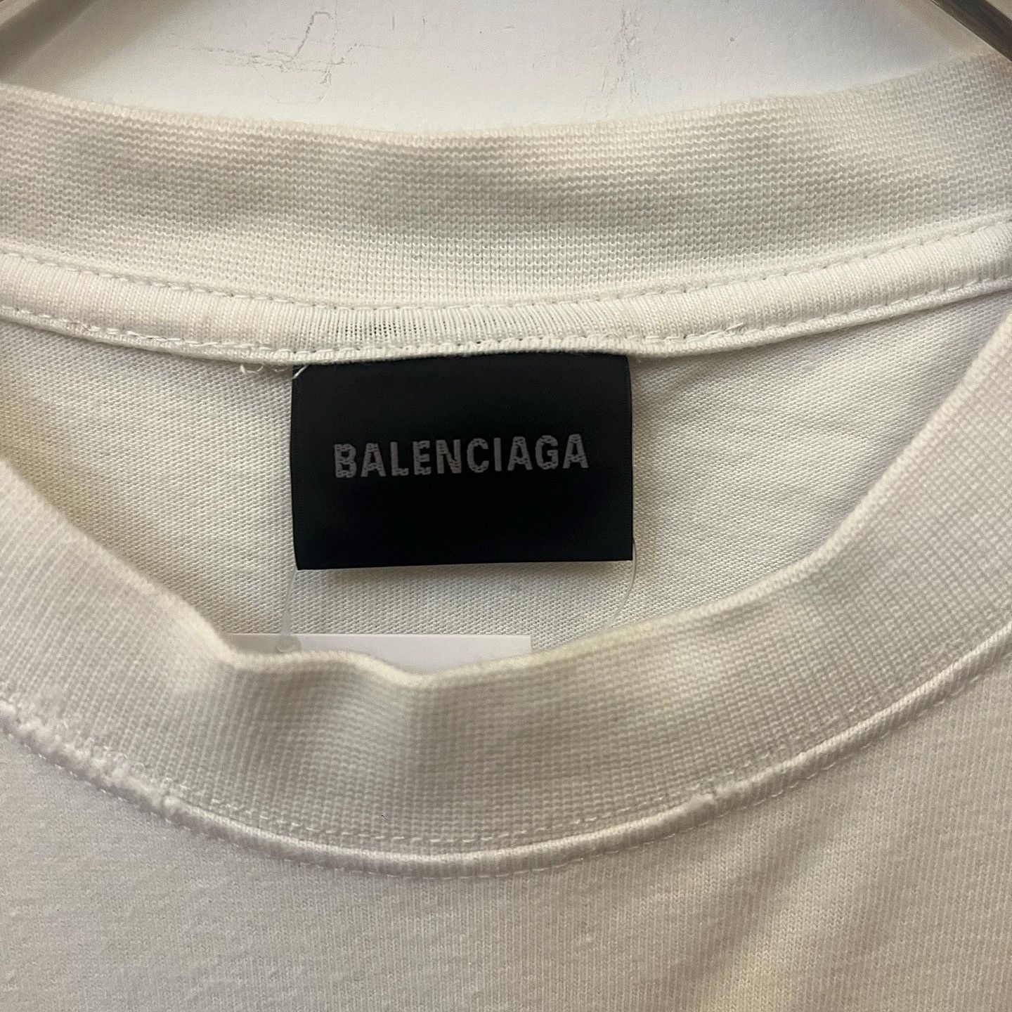 Balenciaga Balenciaga Paint Splatter Logo T-Shirt Size S Size US S / EU 44-46 / 1 - 3 Thumbnail