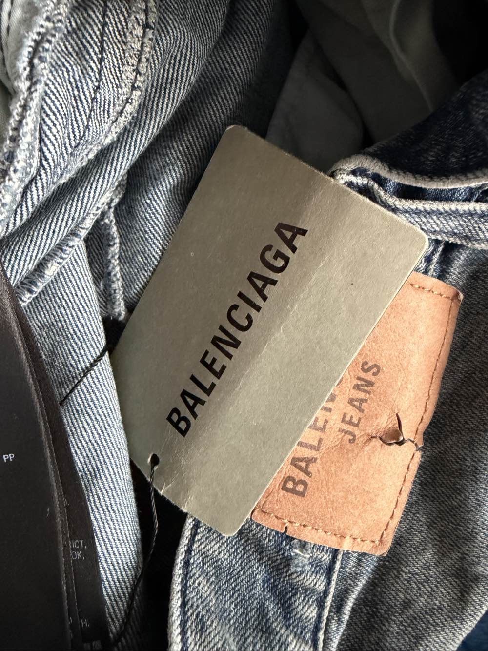 Balenciaga Balenciaga Distressed Logo Denim Jeans Size XS Size US 28 / EU 44 - 5 Thumbnail