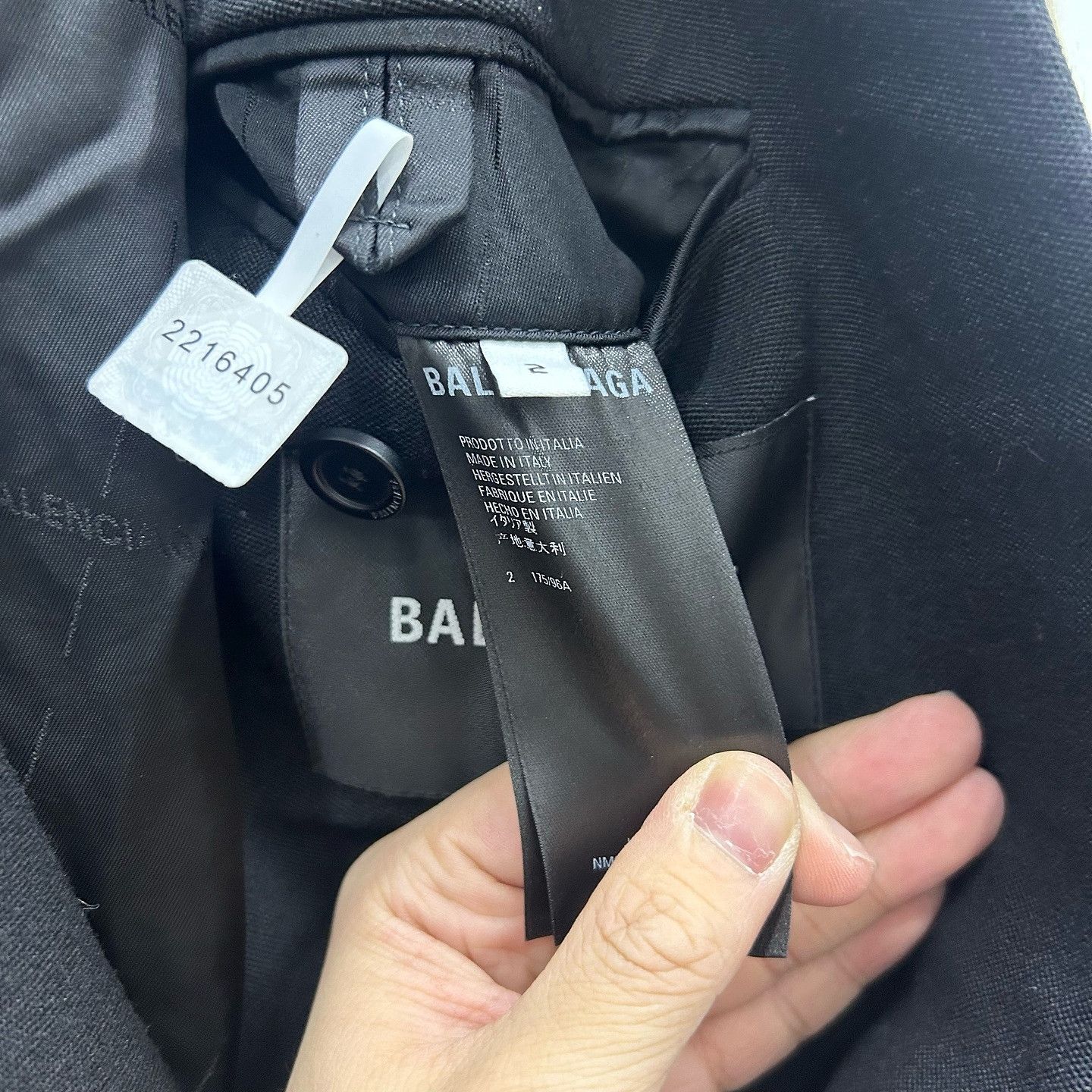 Balenciaga Balenciaga Wool Cashmere Heavy Coat Size 2 Size US M / EU 48-50 / 2 - 4 Thumbnail