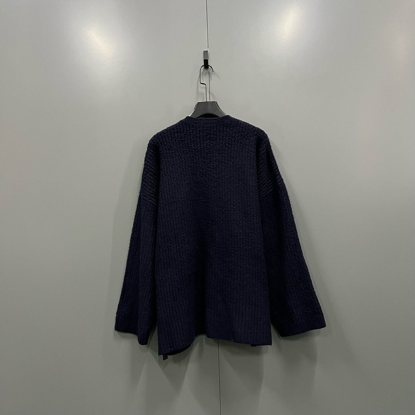 Balenciaga Balenciaga Logo Knit Sweater Navy Size L Size US L / EU 52-54 / 3 - 2 Thumbnail