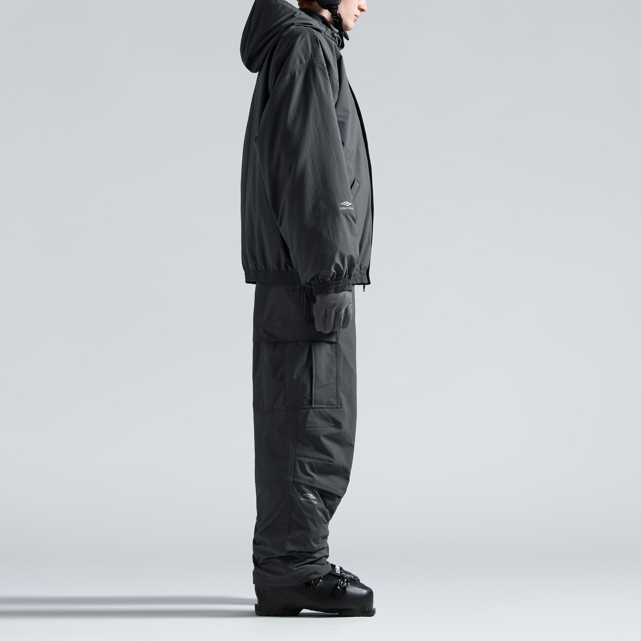 Balenciaga Balenciaga Logo Skiwear Jacket Size 50 Size US M / EU 48-50 / 2 - 9 Thumbnail