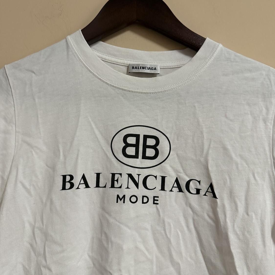 Balenciaga Balenciaga Mode Logo T-Shirt Size S Size S / US 4 / IT 40 - 5 Thumbnail