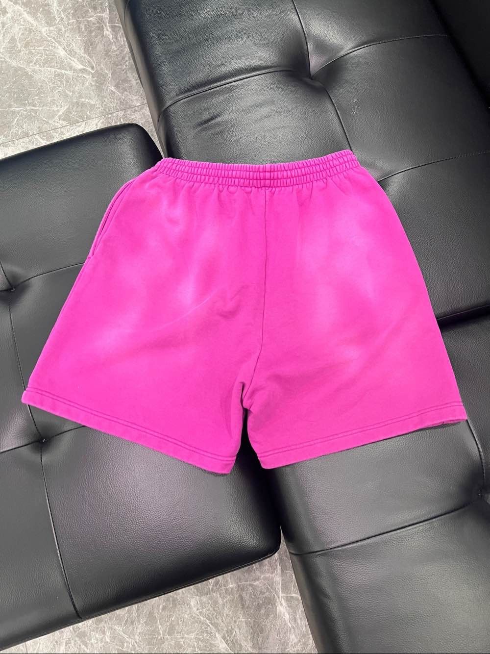 Balenciaga Balenciaga Logo Sweat Shorts Size S Size US 30 / EU 46 - 2 Thumbnail
