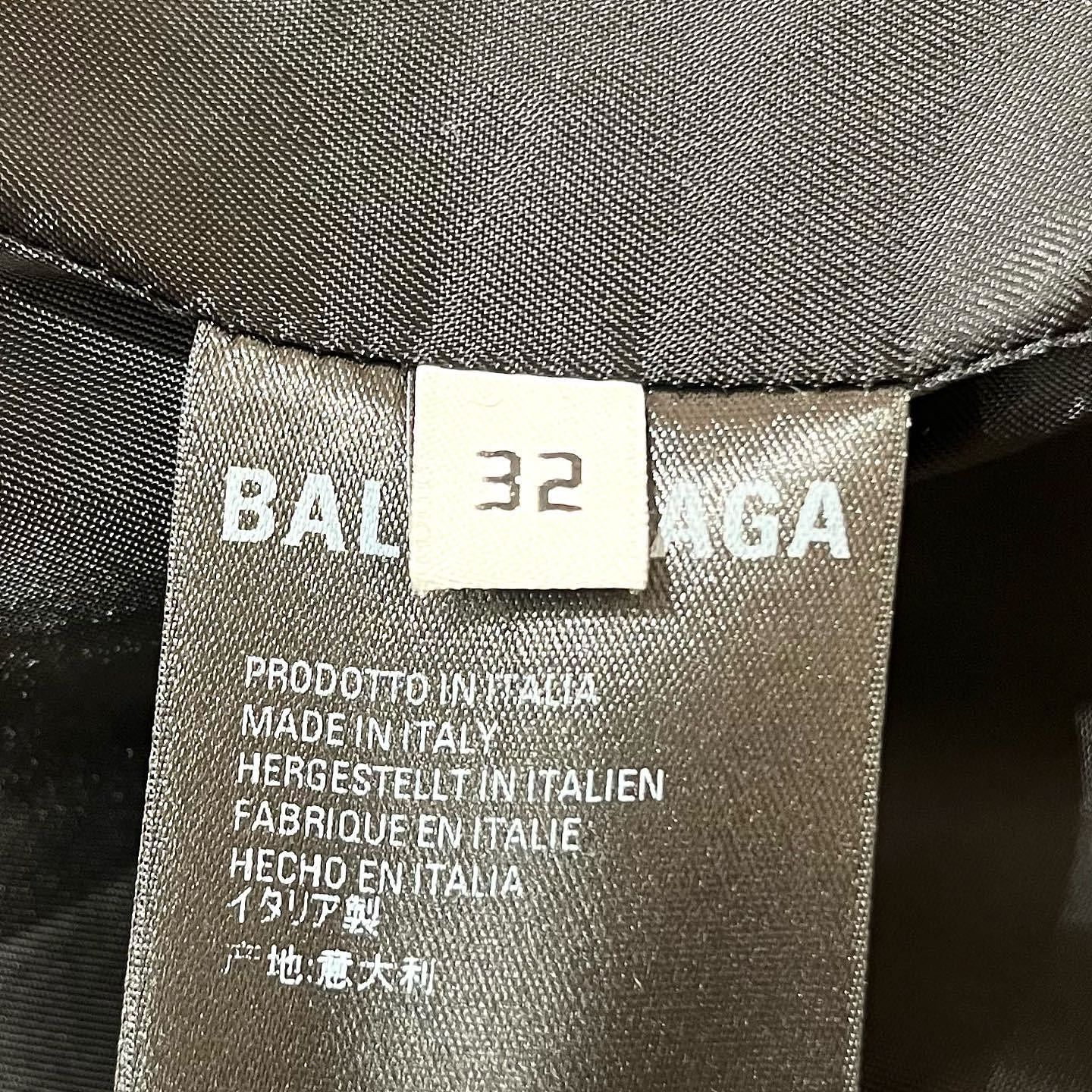 Balenciaga Balenciaga All Over Logo Cashmere Coat Size 32 Size XXS / US 00 / IT 34 - 4 Thumbnail