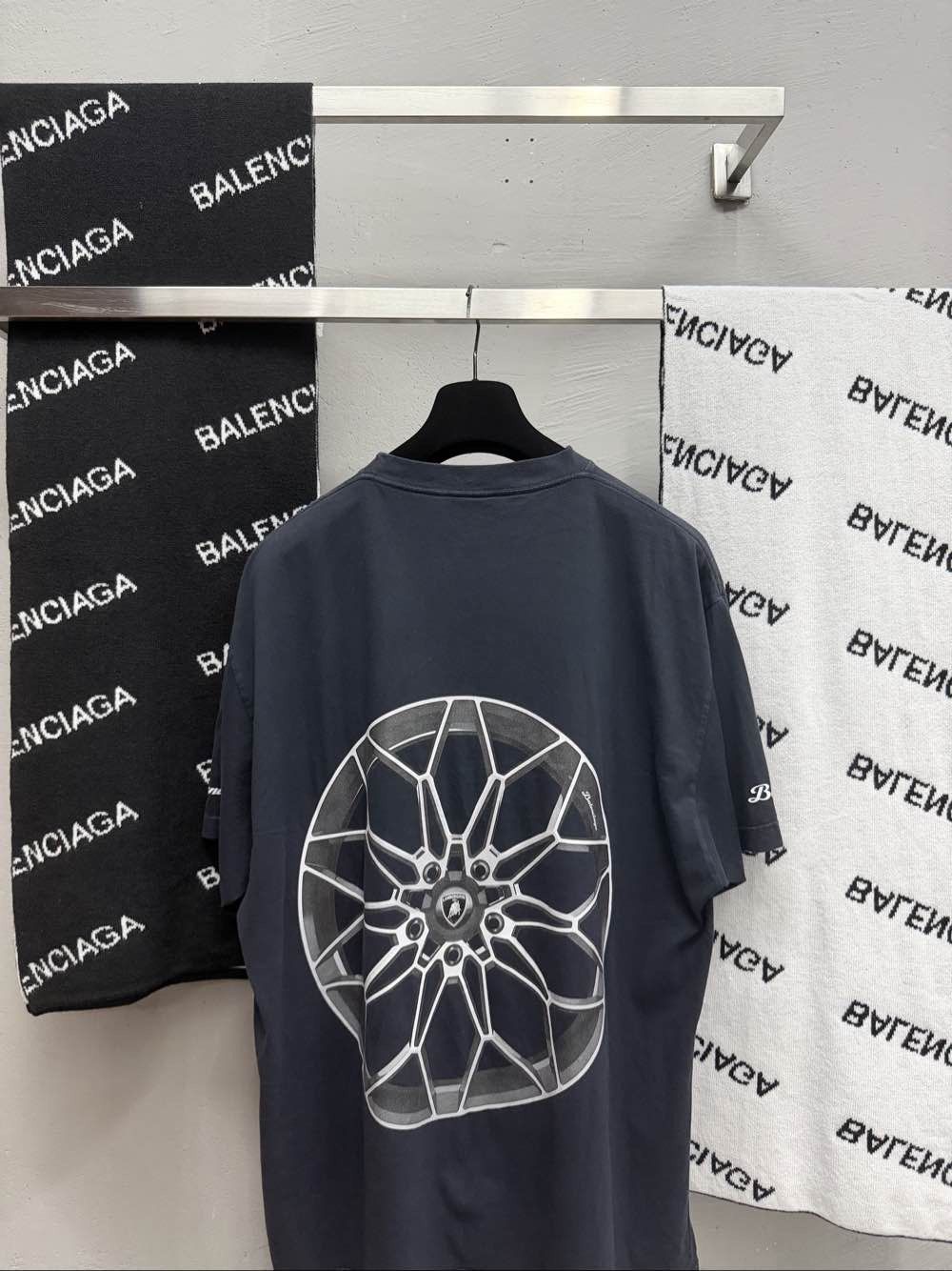 Balenciaga Balenciaga x Automobili Lamborghini Car Print T-Shirt Size M Size US M / EU 48-50 / 2 - 7 Thumbnail