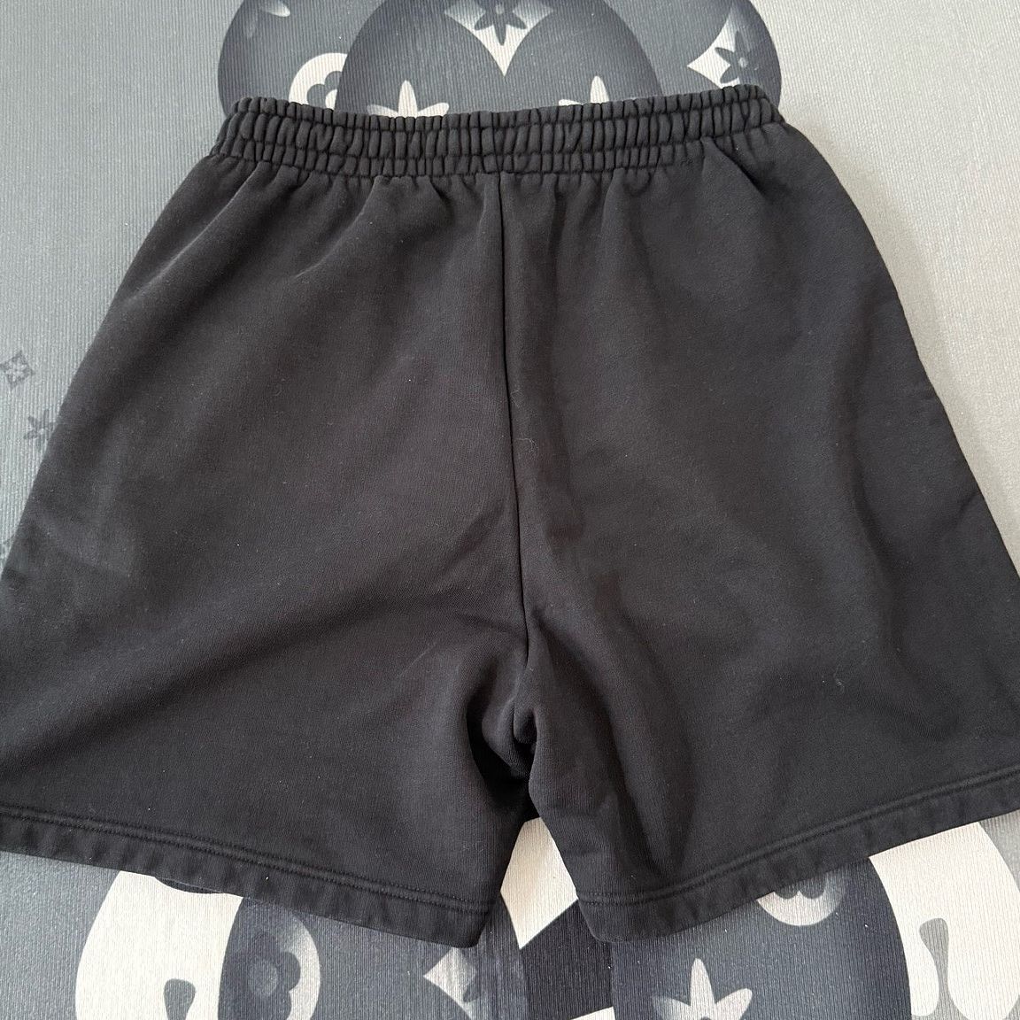 Balenciaga Balenciaga Logo Sweat Shorts Size S Size US 30 / EU 46 - 2 Thumbnail