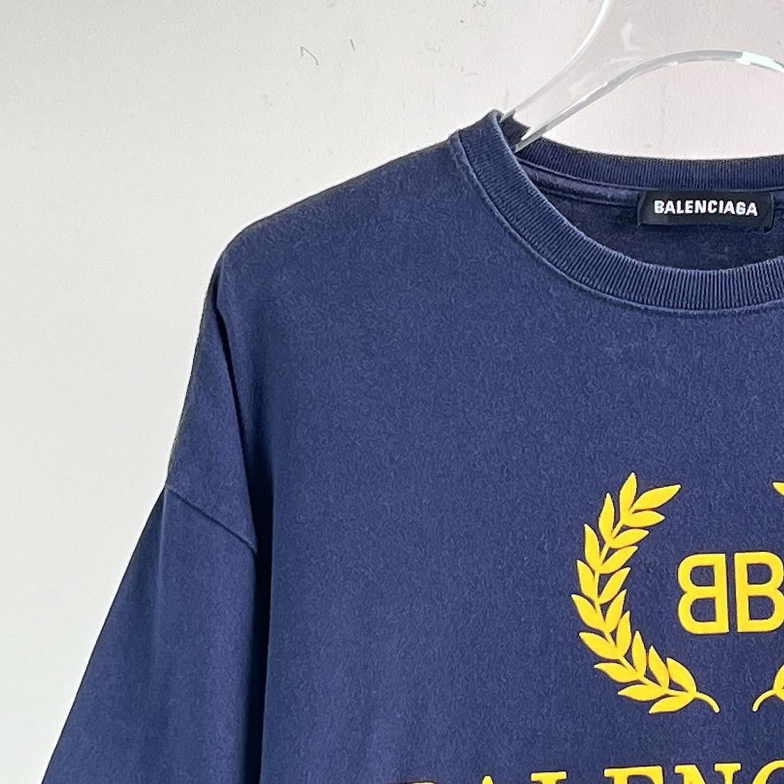 Balenciaga Balenciaga Laurel Logo T-Shirt Navy Blue Size XS Size US XS / EU 42 / 0 - 6 Thumbnail