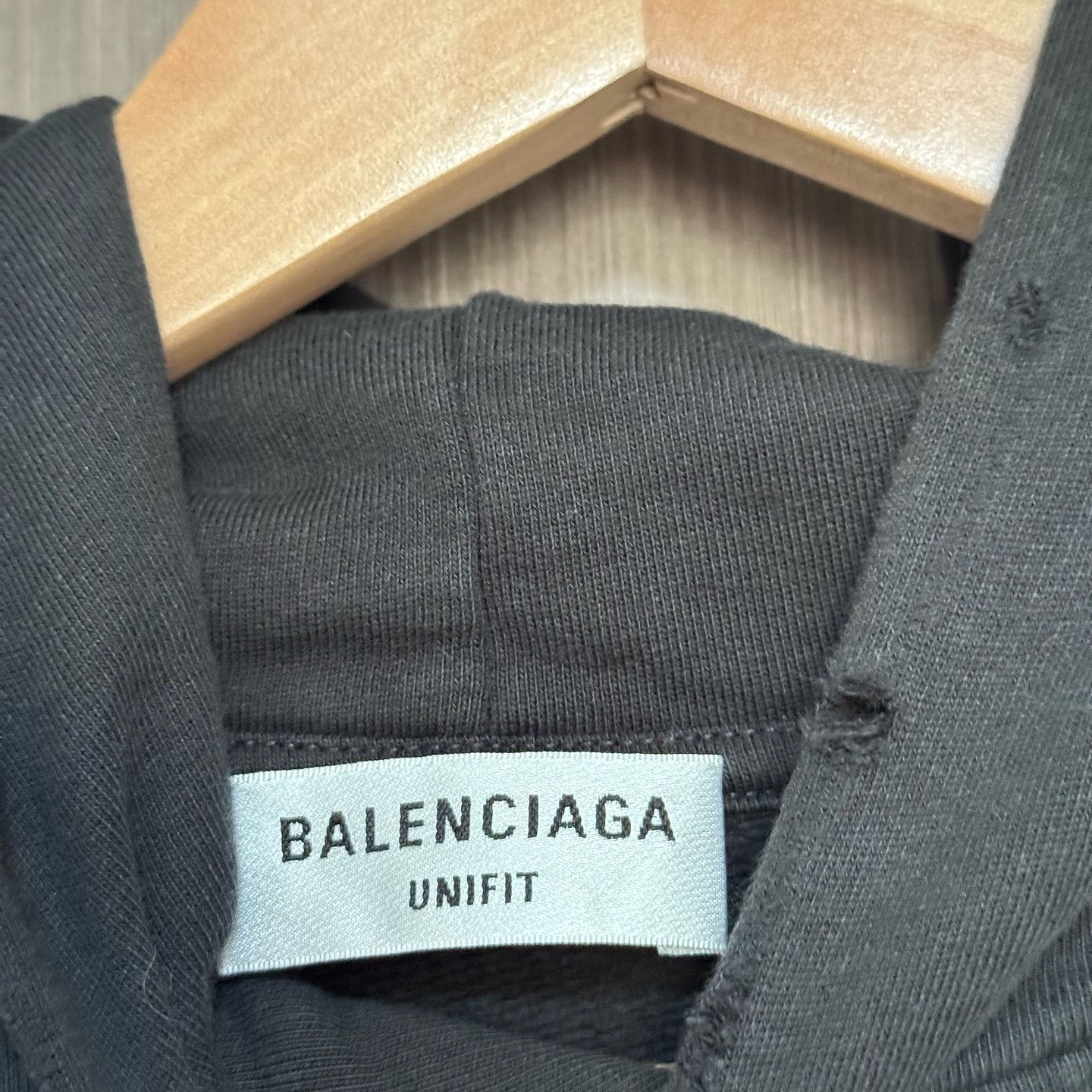 Balenciaga Balenciaga 90% Graphic Logo Hoodie Size L Size US L / EU 52-54 / 3 - 3 Thumbnail