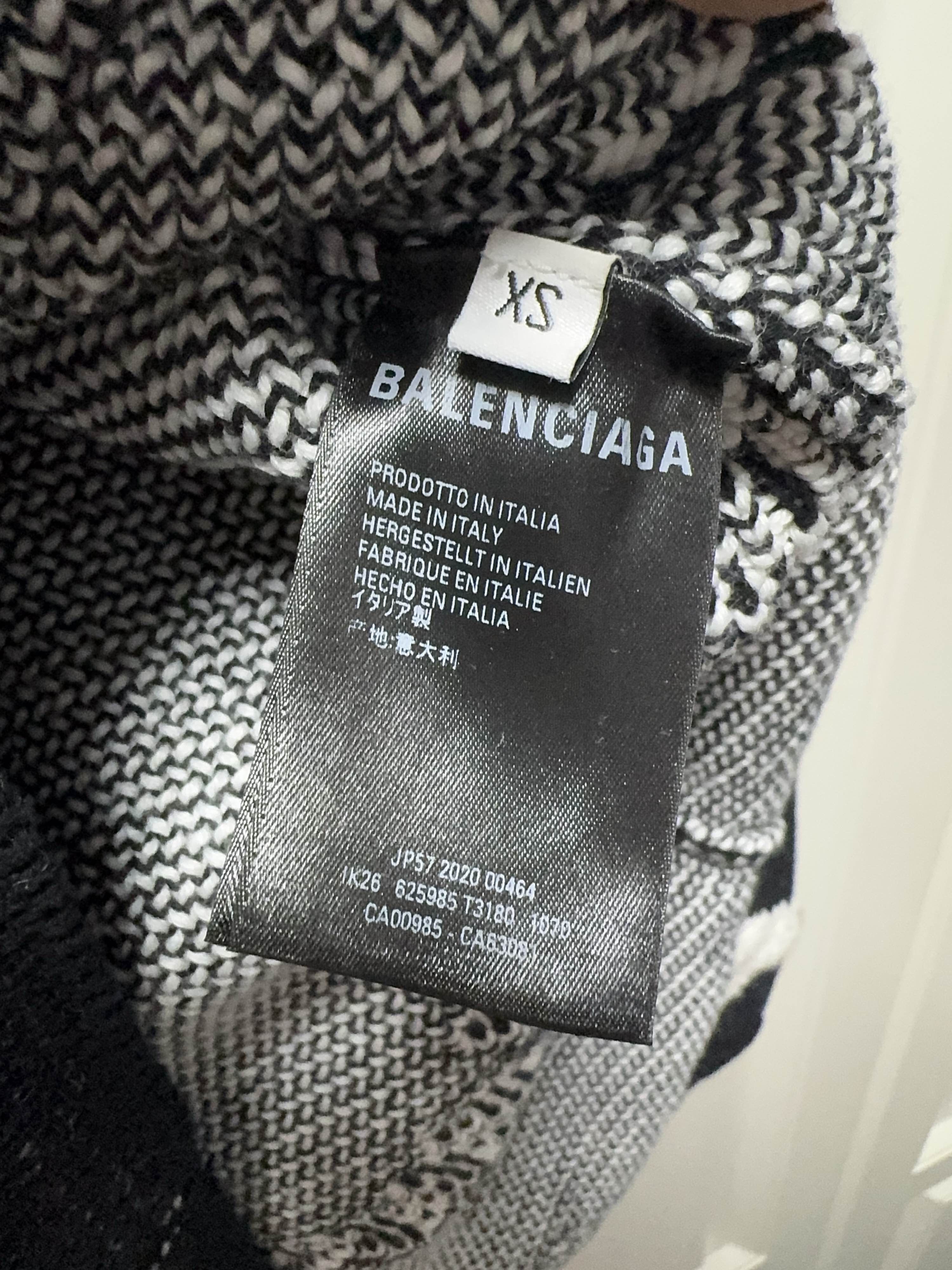 Balenciaga Balenciaga Script Logo Sweater Size XS Size US XS / EU 42 / 0 - 4 Thumbnail